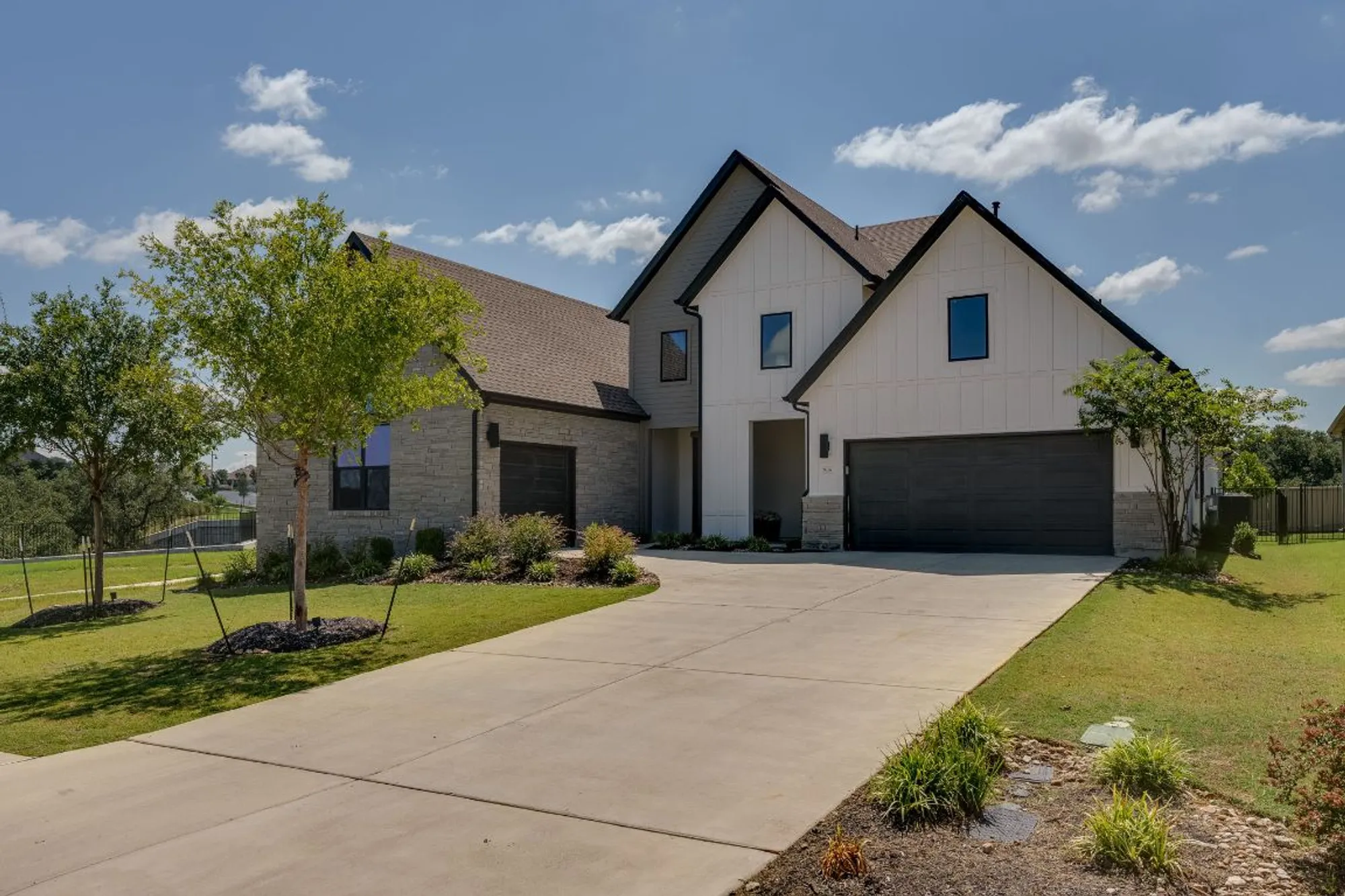 Property Slideshow image 1 of 40 | 508 alava way, Liberty Hill, TX, 78642