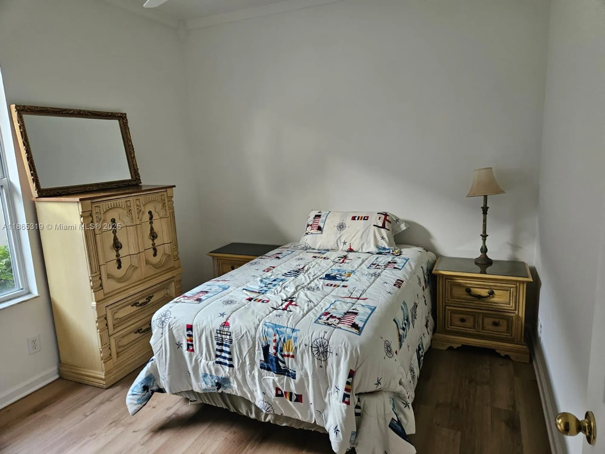 Property Slideshow image 15 of 28 | 115 heron point way, Deland, FL, 32724