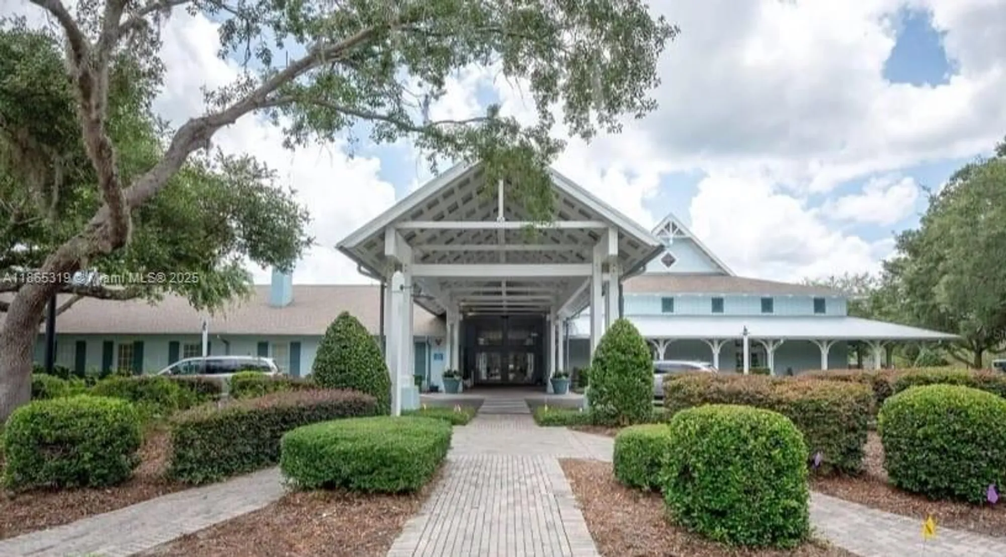 Property Slideshow image 18 of 28 | 115 heron point way, Deland, FL, 32724