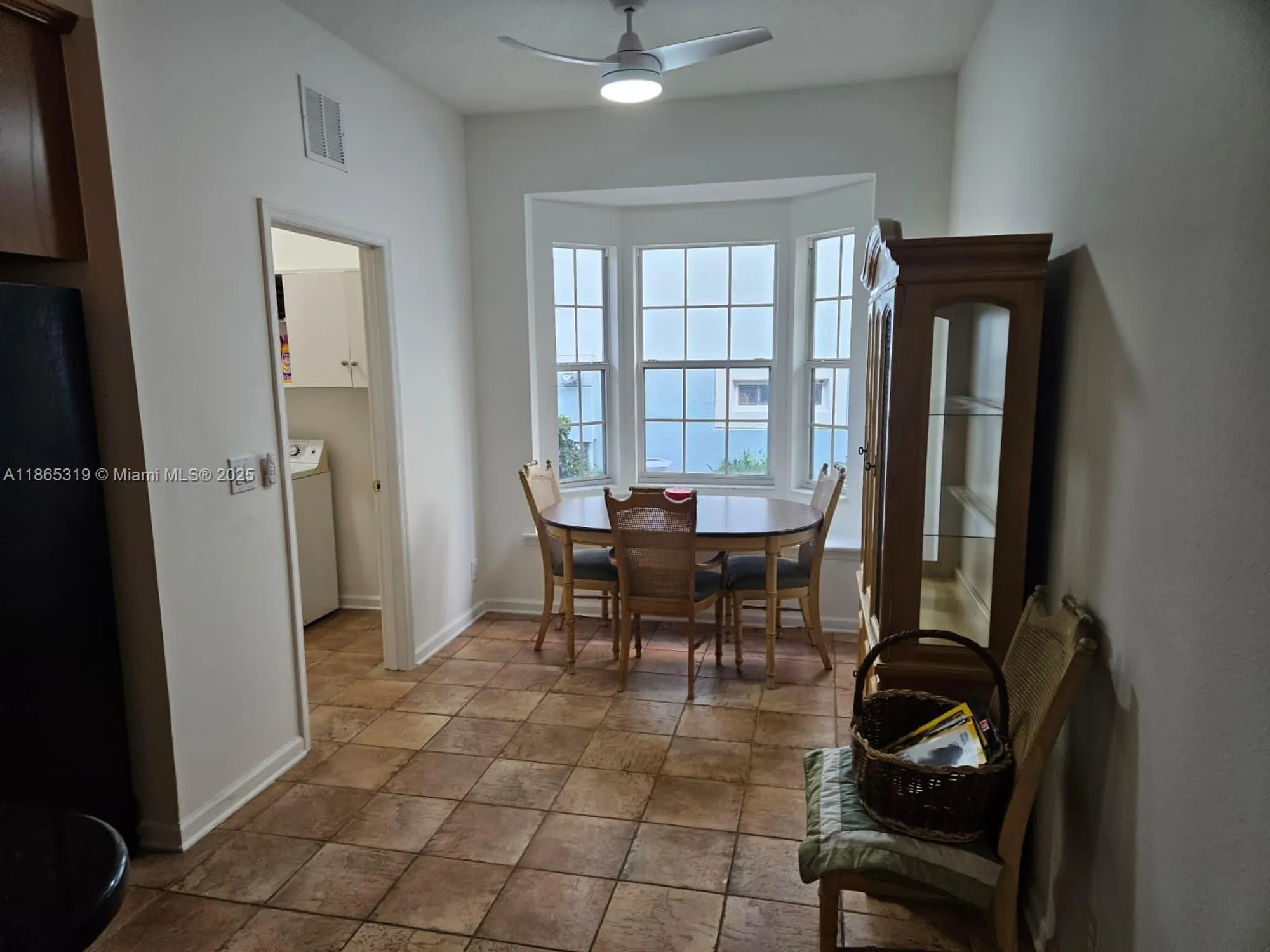 Property Slideshow image 26 of 28 | 115 heron point way, Deland, FL, 32724