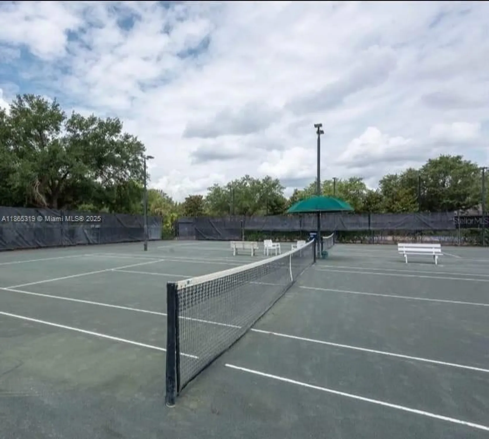 Property Slideshow image 20 of 28 | 115 heron point way, Deland, FL, 32724