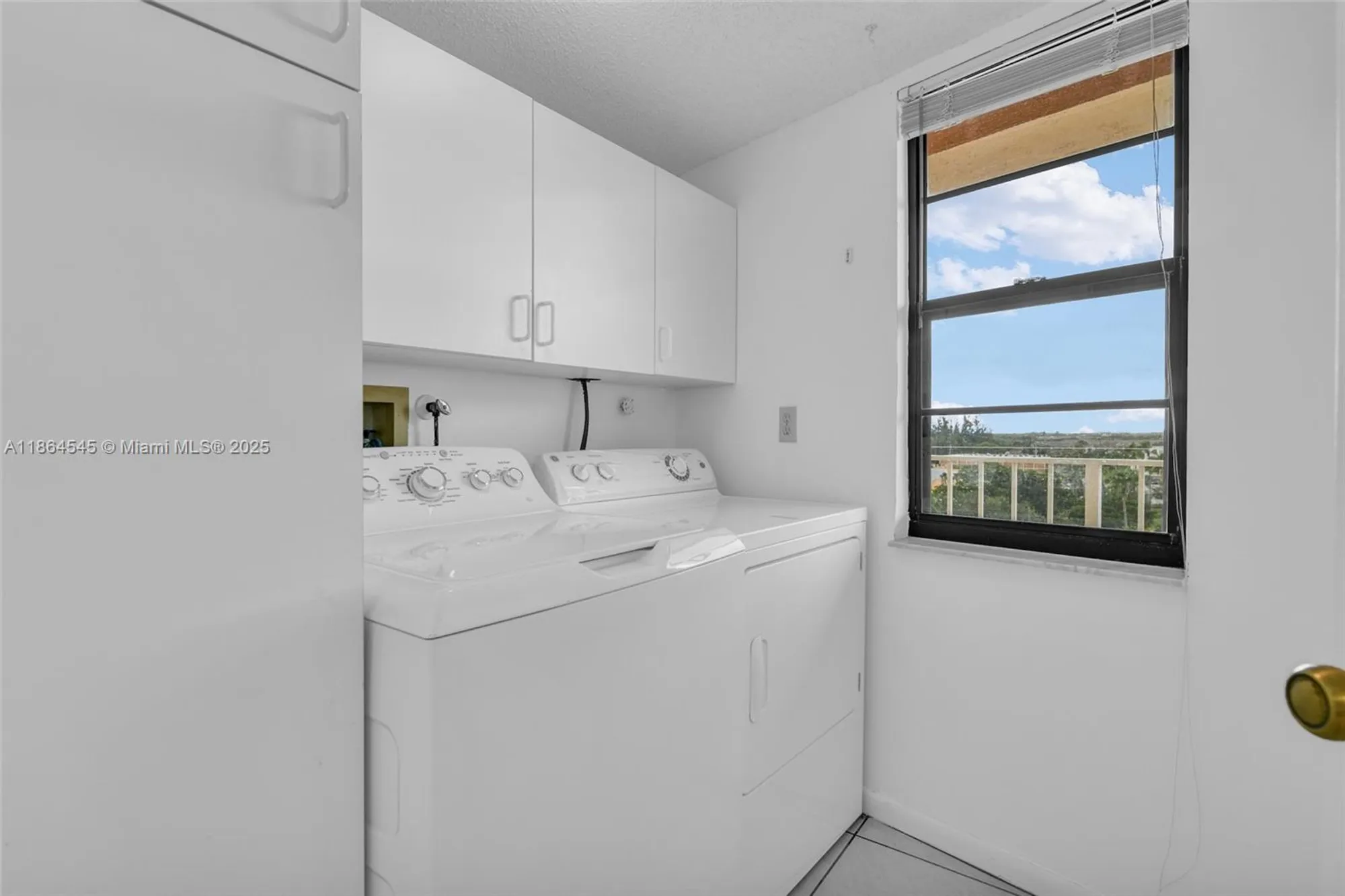 Property Slideshow image 10 of 62 | 7360 s oriole blvd 806, Delray Beach, FL, 33446