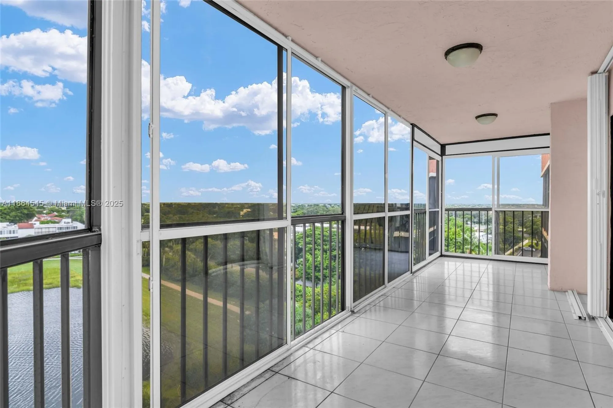 Property Slideshow image 24 of 62 | 7360 s oriole blvd 806, Delray Beach, FL, 33446