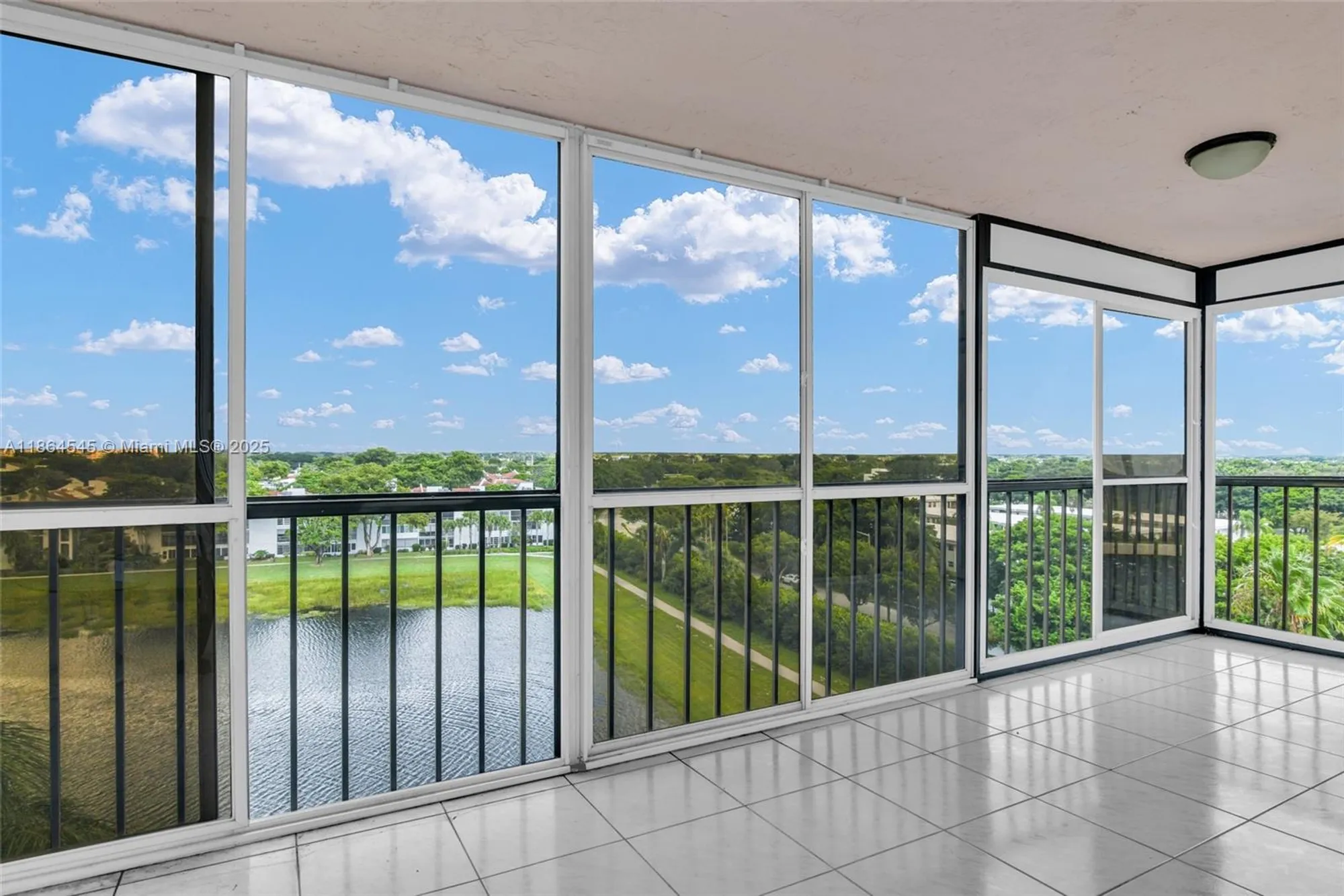 Property Slideshow image 25 of 62 | 7360 s oriole blvd 806, Delray Beach, FL, 33446