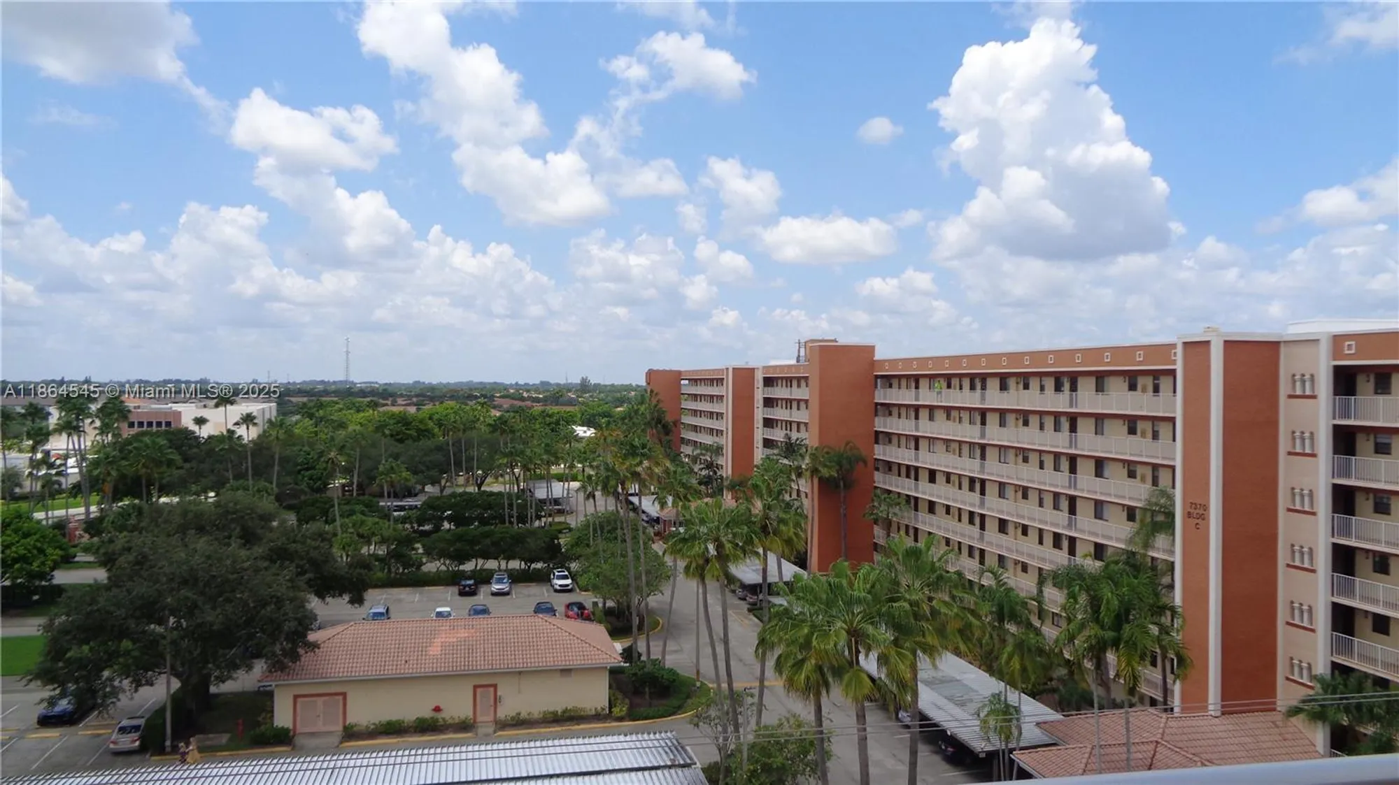 Property Slideshow image 34 of 62 | 7360 s oriole blvd 806, Delray Beach, FL, 33446