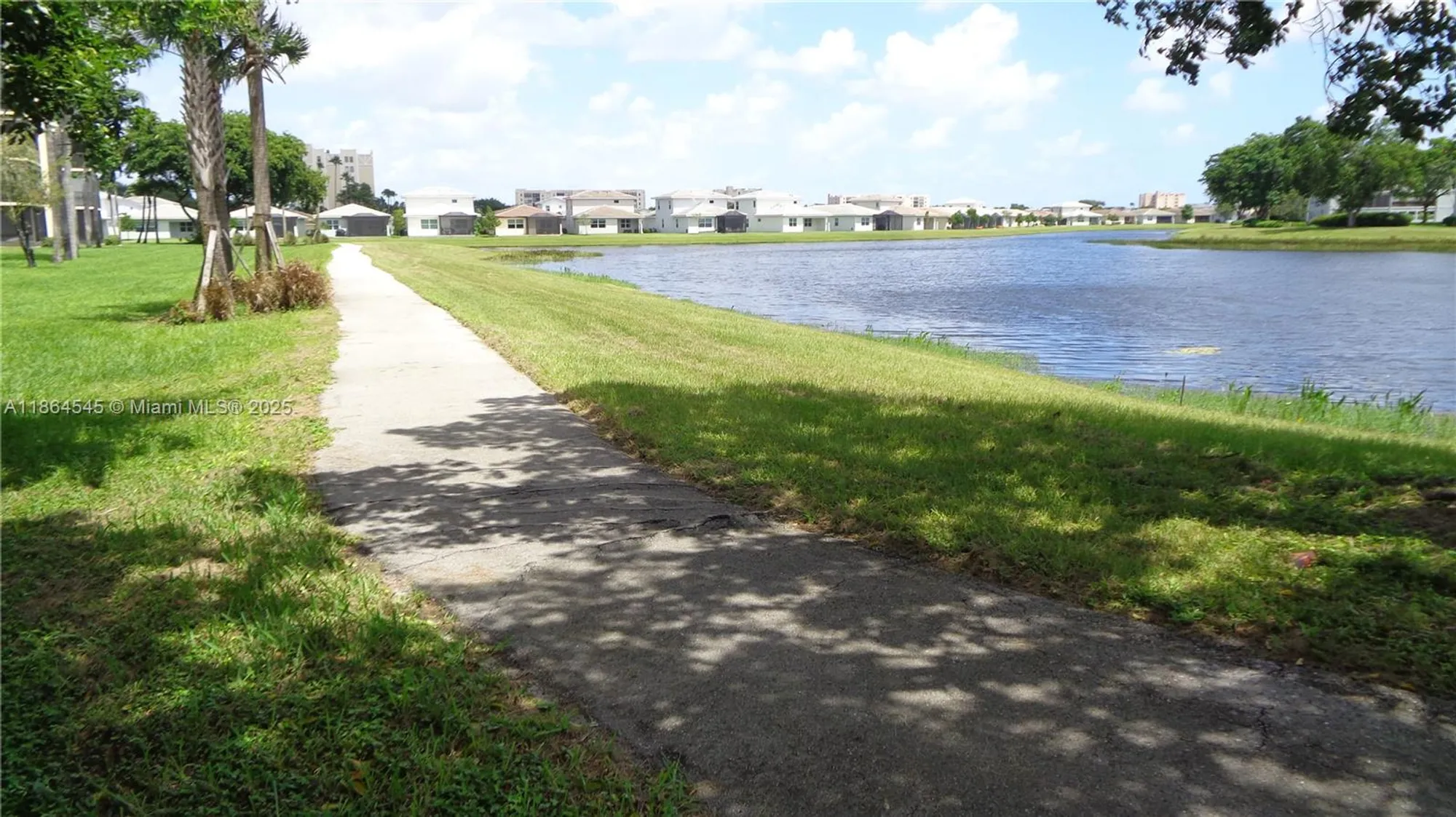 Property Slideshow image 48 of 62 | 7360 s oriole blvd 806, Delray Beach, FL, 33446
