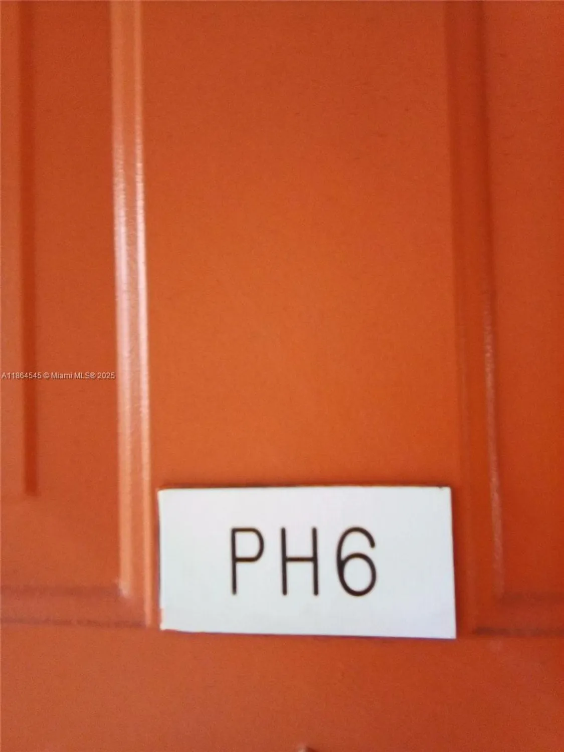 Property Slideshow image 6 of 62 | 7360 s oriole blvd 806, Delray Beach, FL, 33446