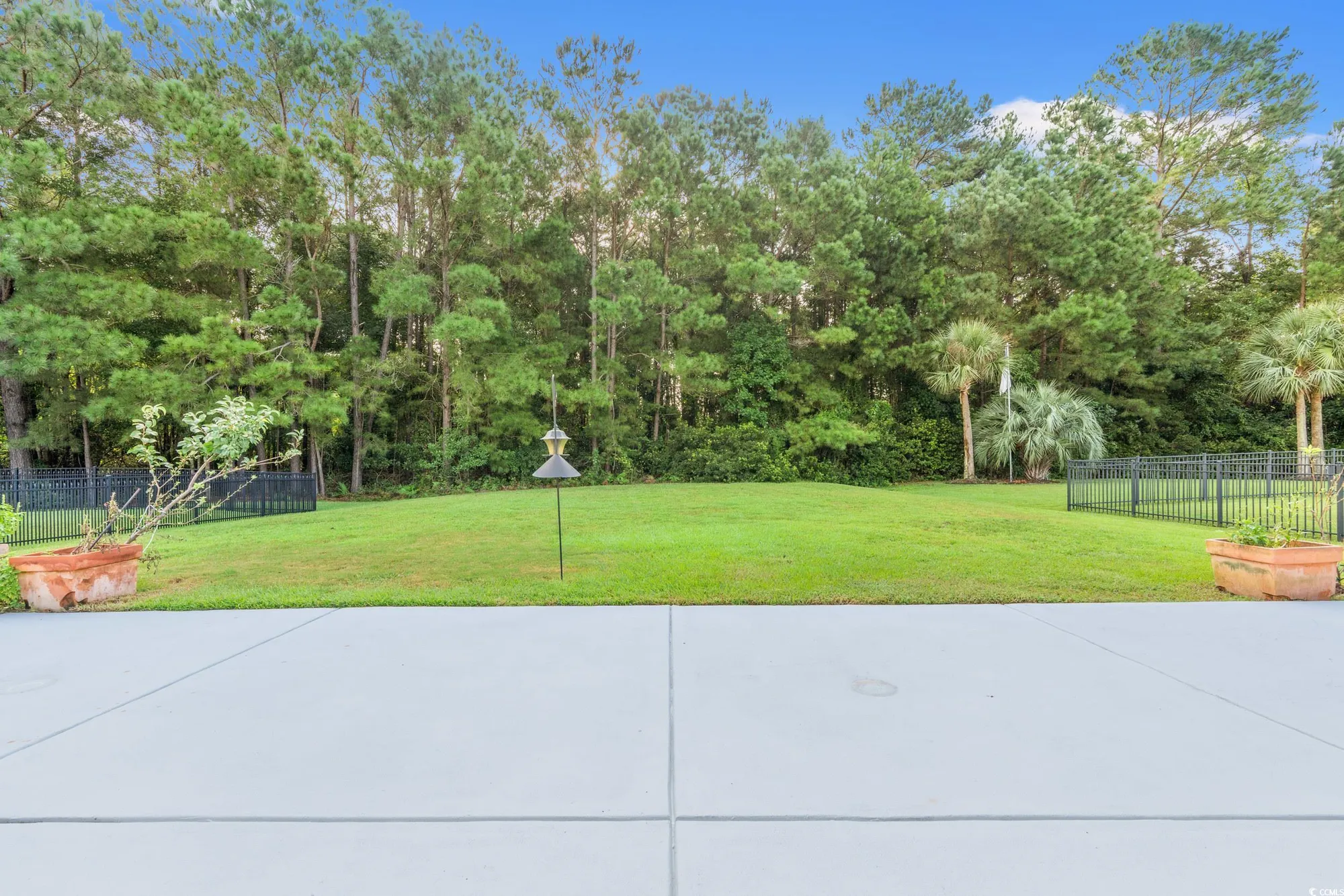Property Slideshow image 26 of 40 | 311 highfield loop, Myrtle Beach, SC, 29579
