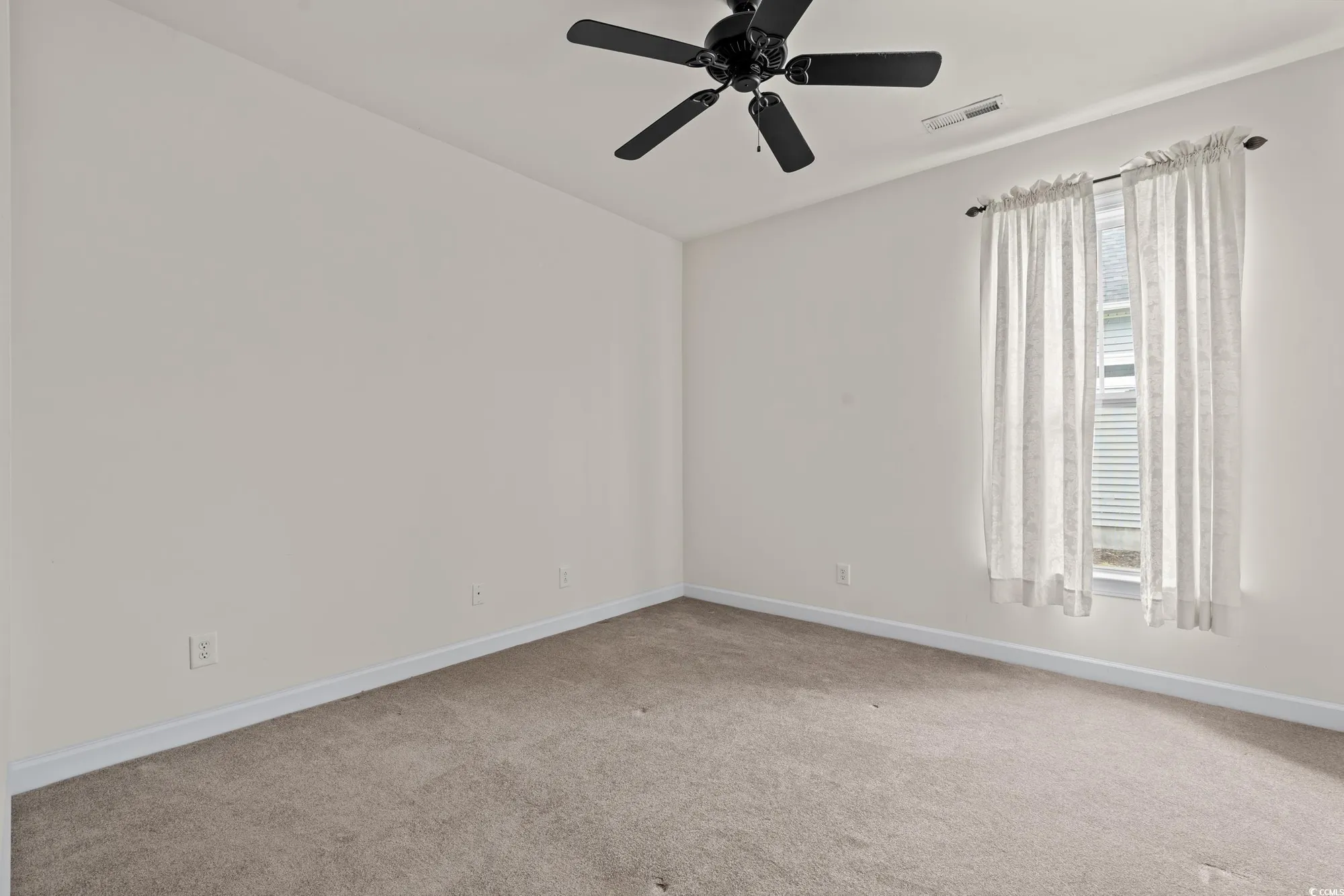 Property Slideshow image 20 of 40 | 311 highfield loop, Myrtle Beach, SC, 29579