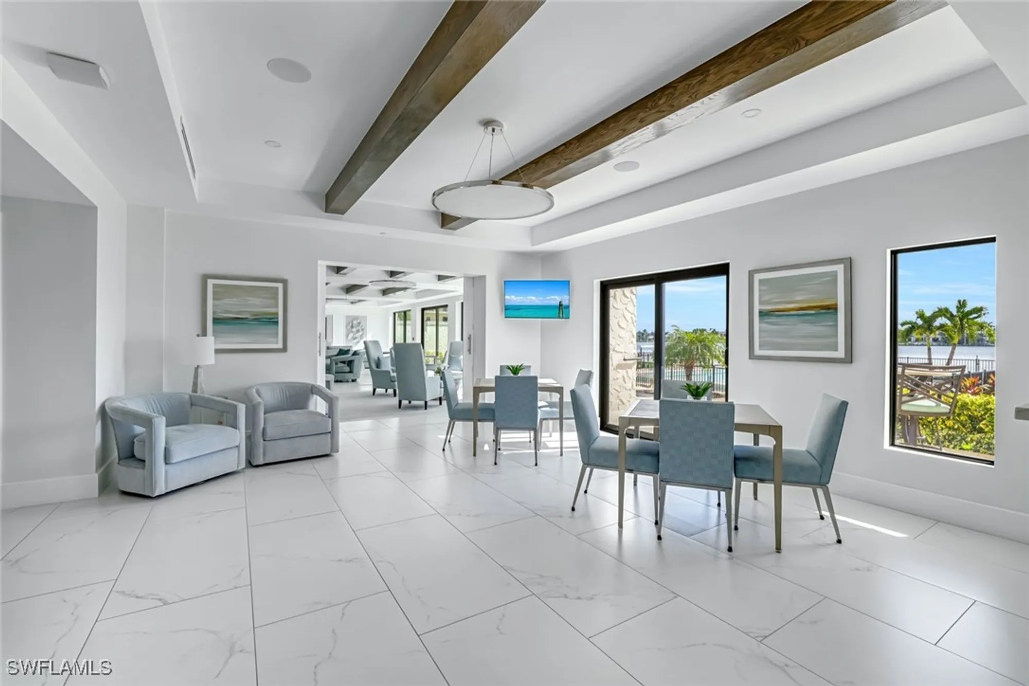 Property Slideshow image 21 of 28 | 3430 gulf shore blvd 5j, Naples, FL, 34103