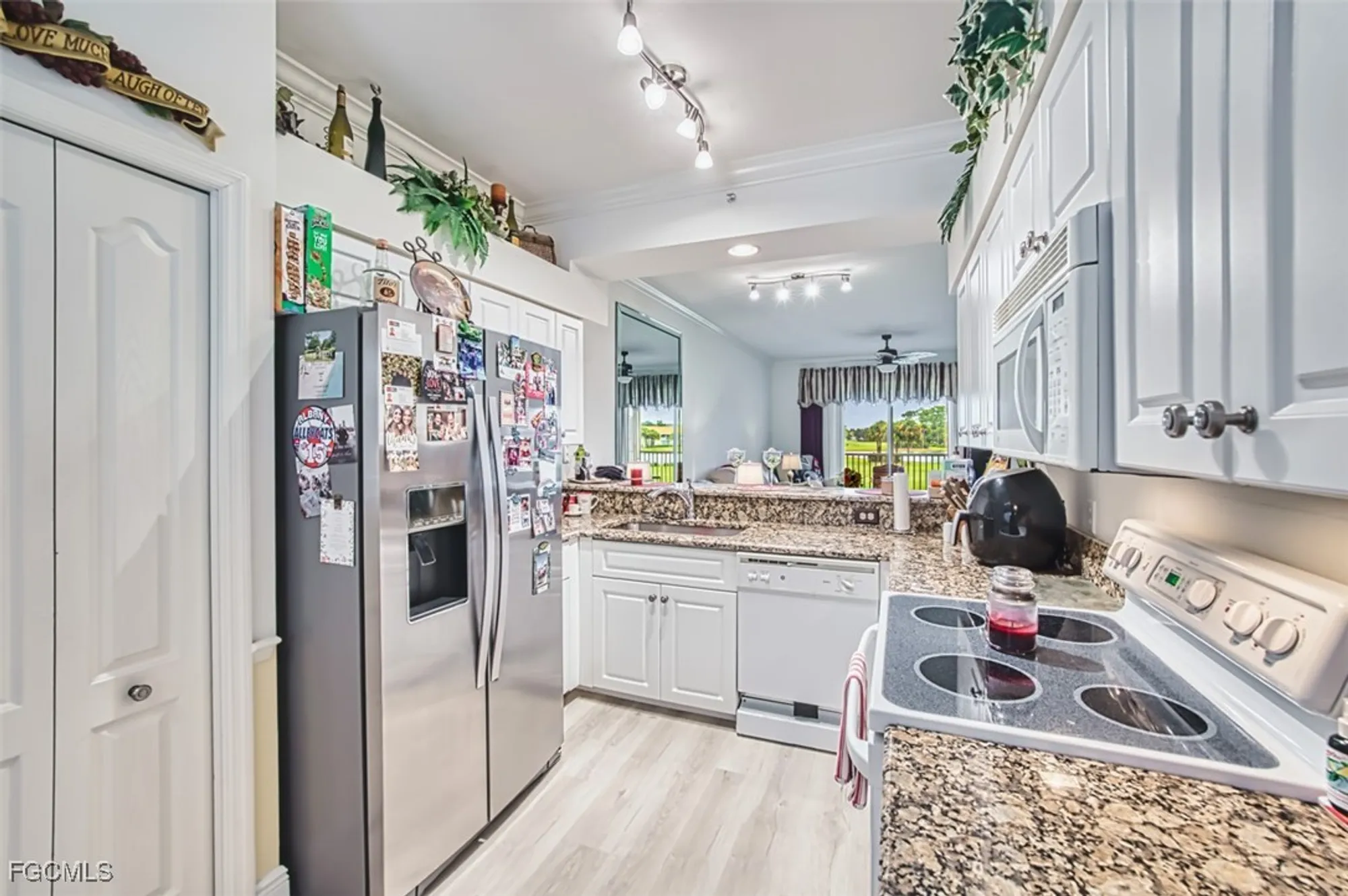 Property Slideshow image 11 of 50 | 10275 bismark palm way apt 1124, Fort Myers, FL, 33966