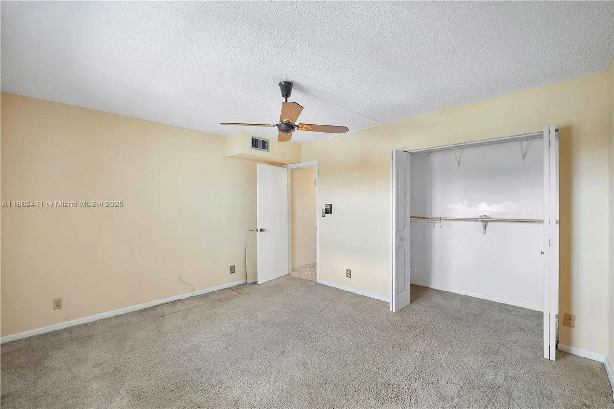 Property Slideshow image 19 of 41 | 2502 antigua ter f4, Coconut Creek, FL, 33066
