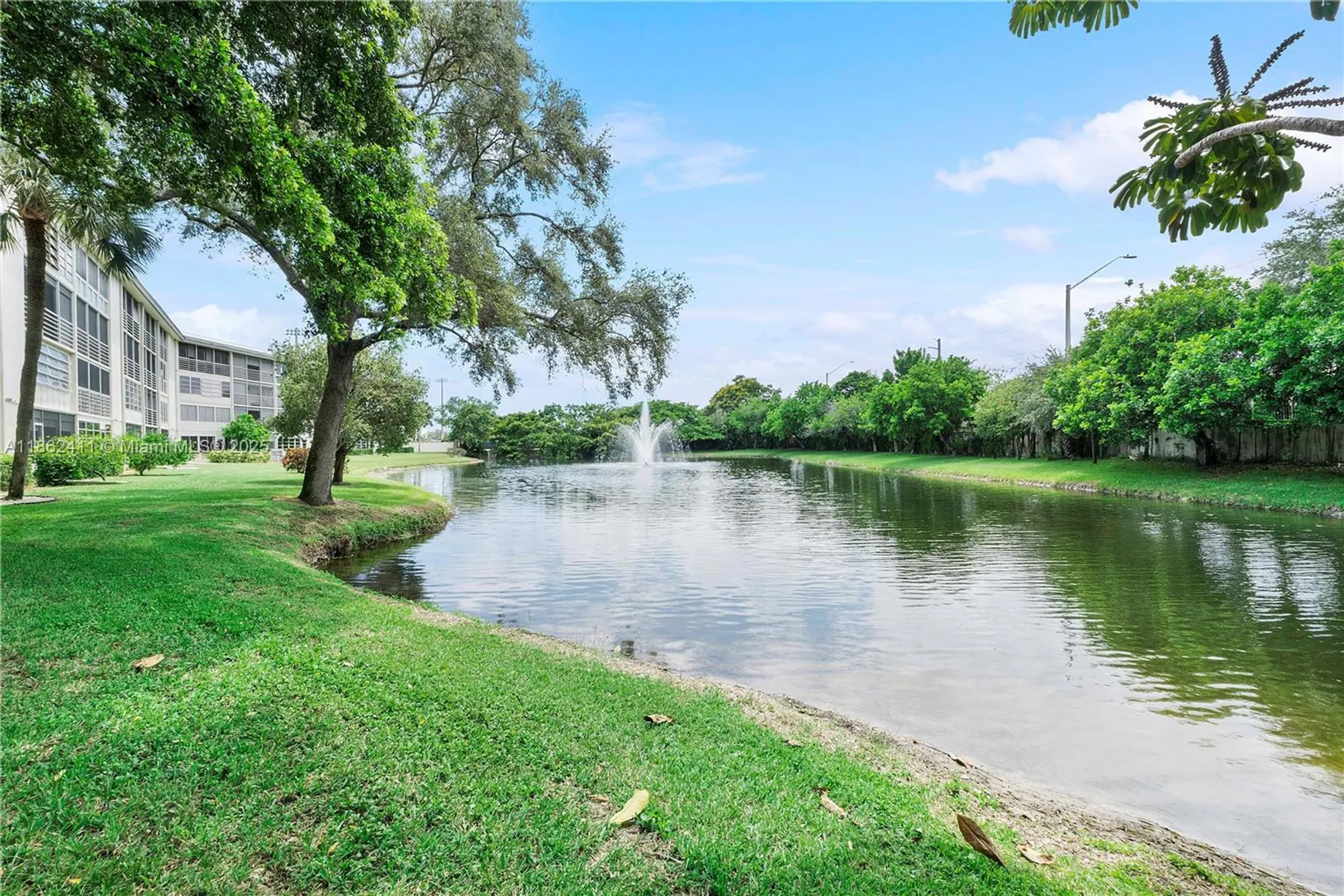 Property Slideshow image 25 of 41 | 2502 antigua ter f4, Coconut Creek, FL, 33066