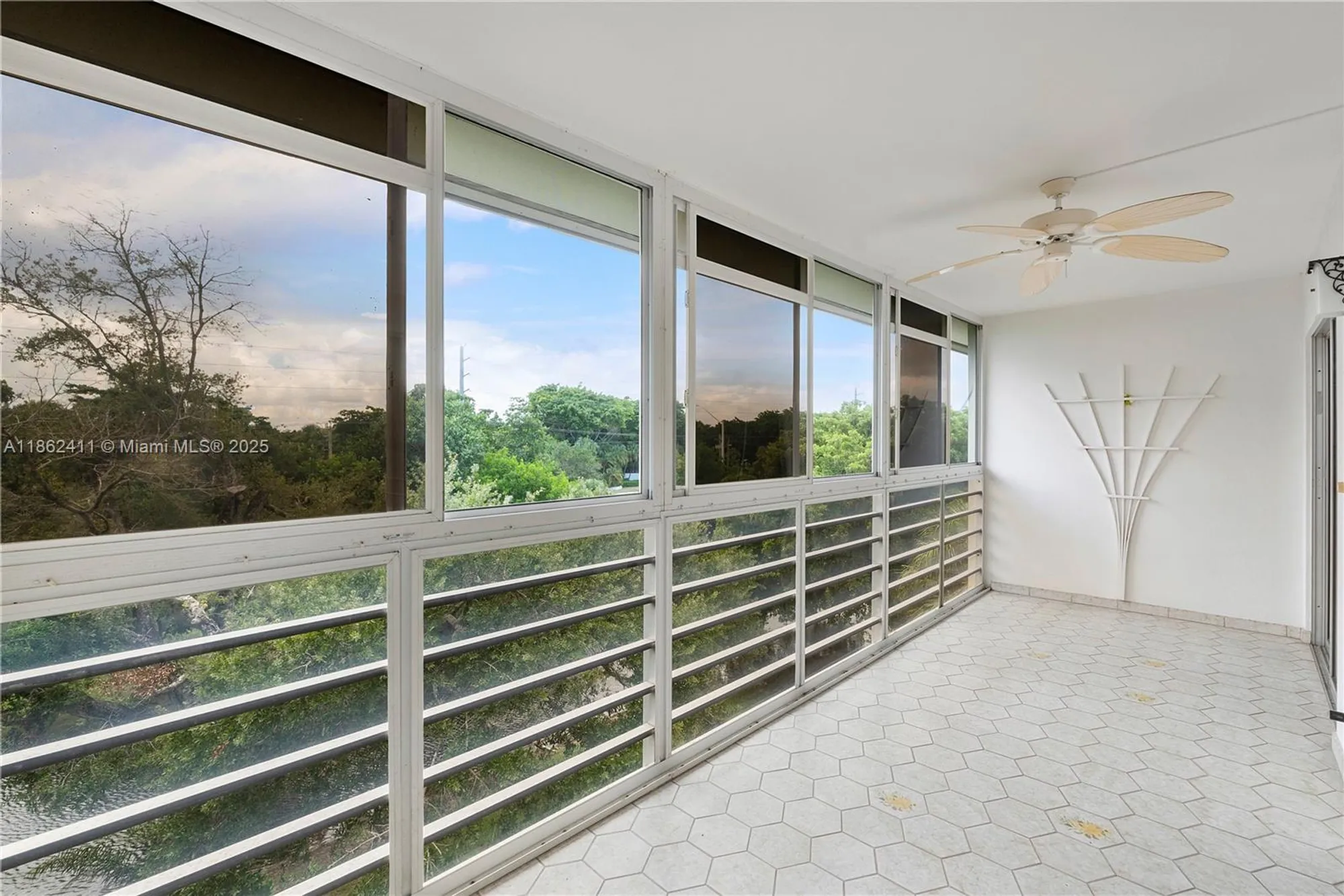 Property Slideshow image 23 of 41 | 2502 antigua ter f4, Coconut Creek, FL, 33066
