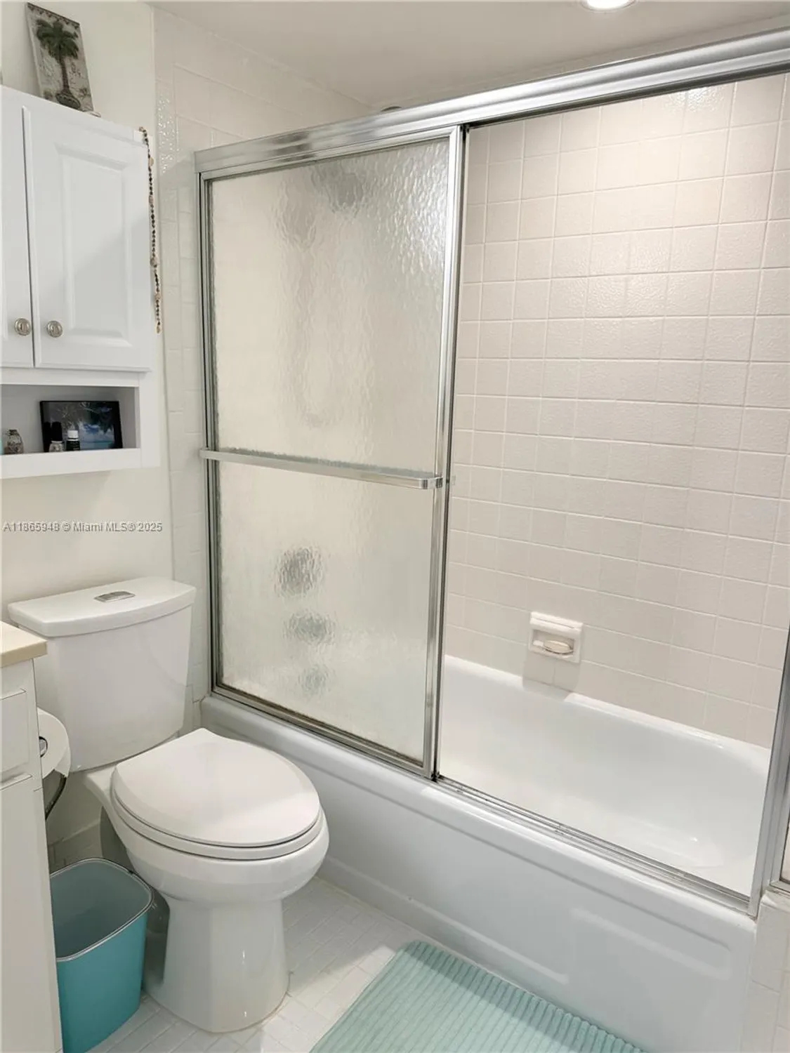 Property Slideshow image 17 of 54 | 2405 antigua cir m4, Coconut Creek, FL, 33066