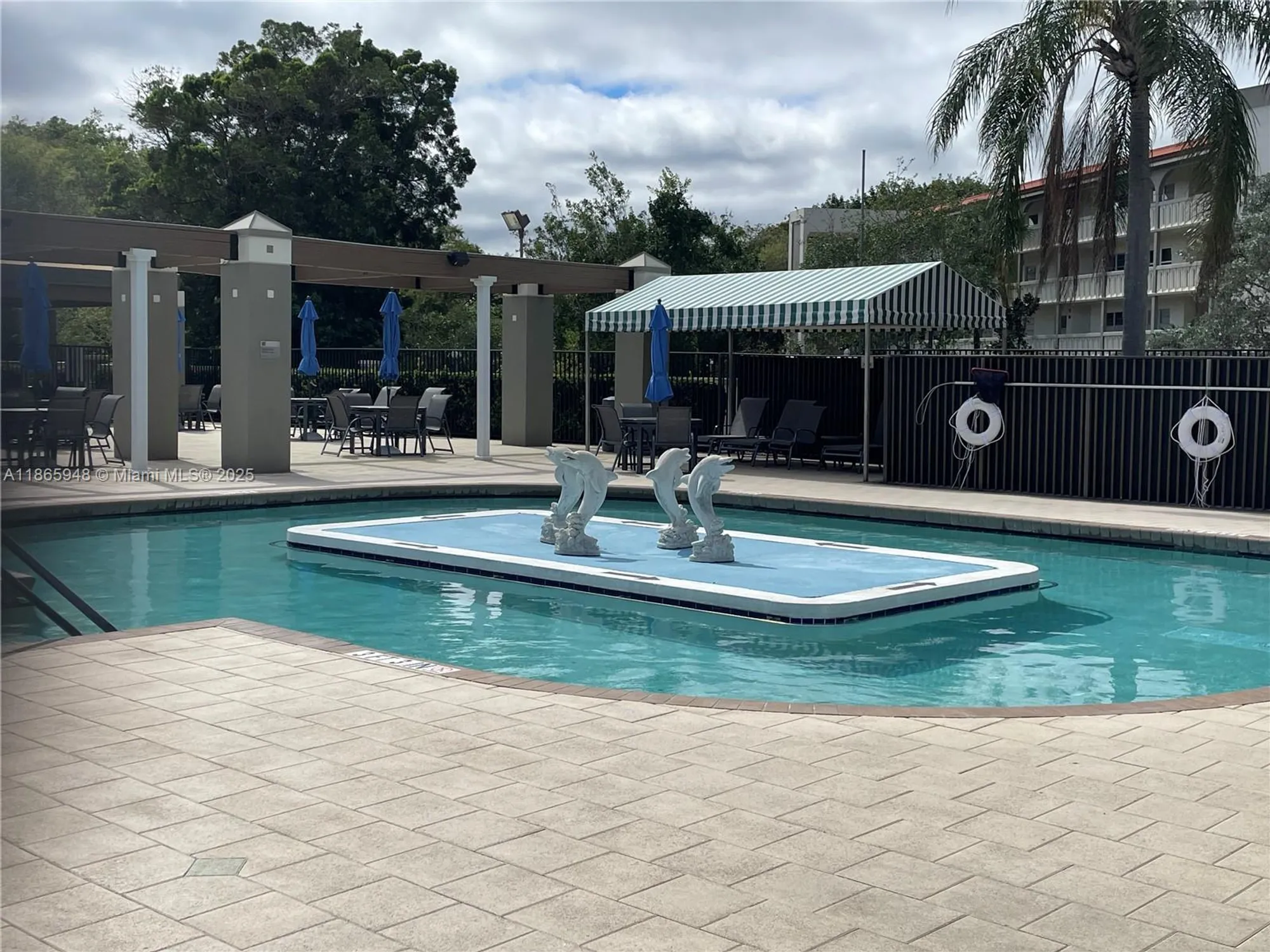 Property Slideshow image 45 of 54 | 2405 antigua cir m4, Coconut Creek, FL, 33066