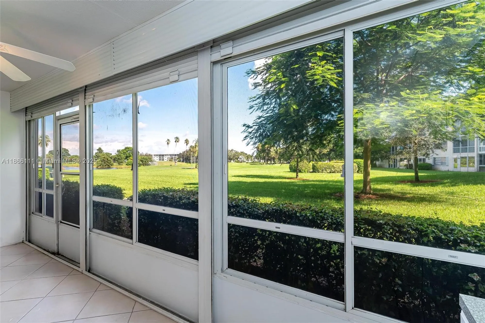 Property Slideshow image 15 of 21 | 4701 martinique dr k1, Coconut Creek, FL, 33066