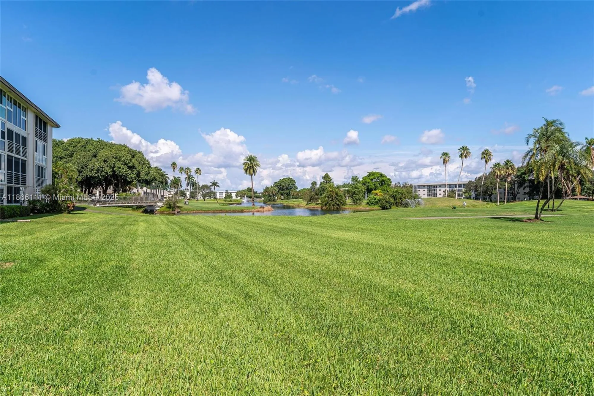 Property Slideshow image 16 of 21 | 4701 martinique dr k1, Coconut Creek, FL, 33066