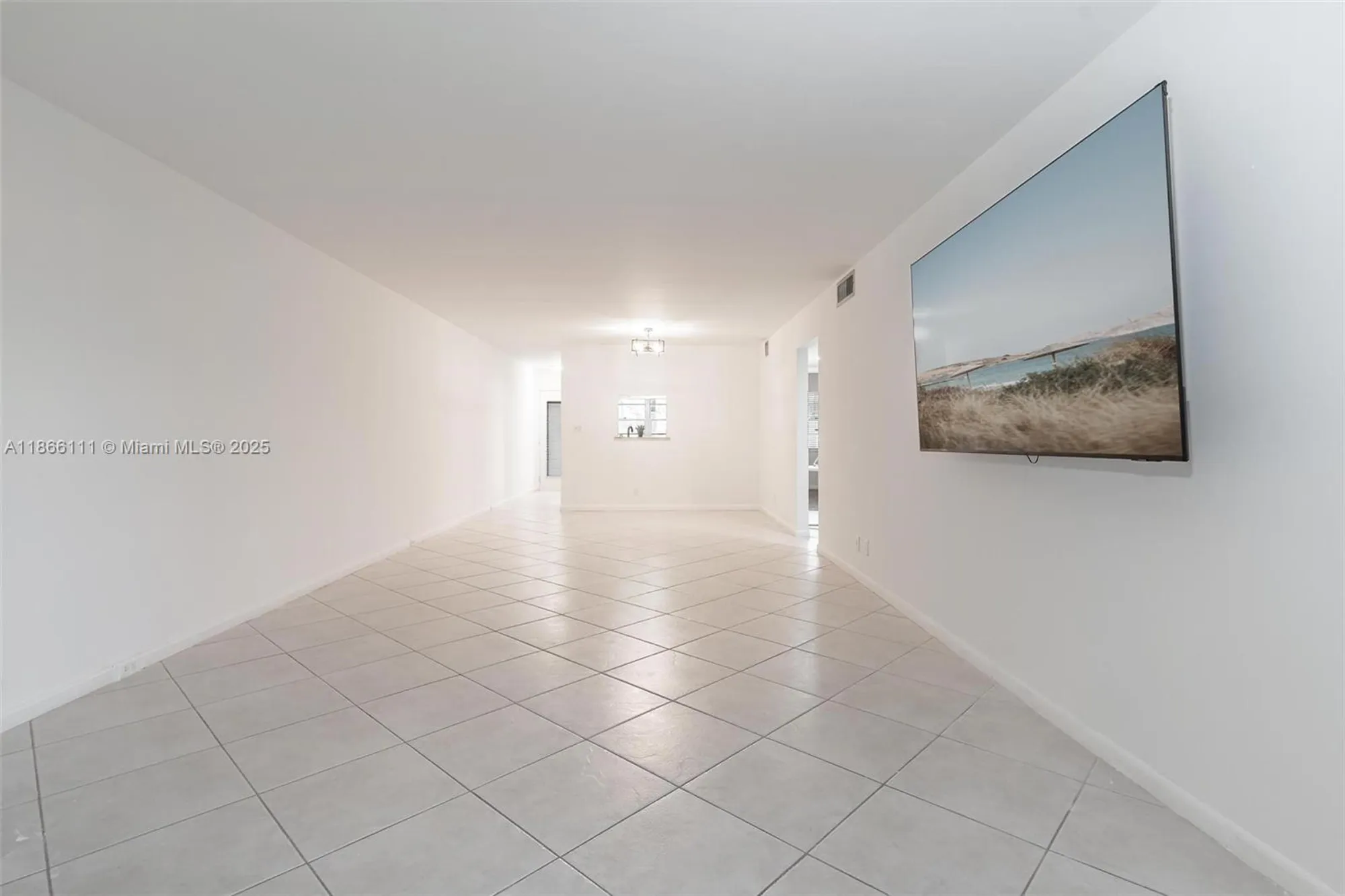 Property Slideshow image 7 of 21 | 4701 martinique dr k1, Coconut Creek, FL, 33066