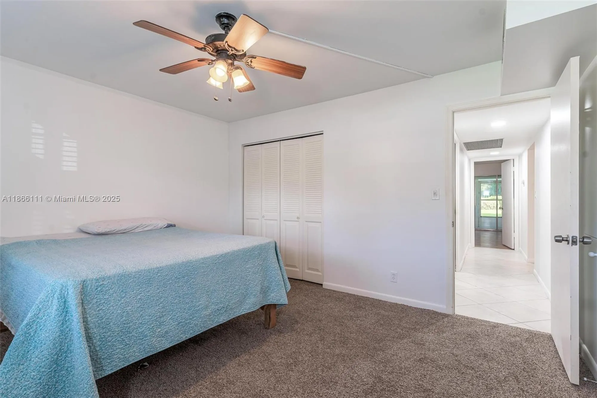 Property Slideshow image 9 of 21 | 4701 martinique dr k1, Coconut Creek, FL, 33066