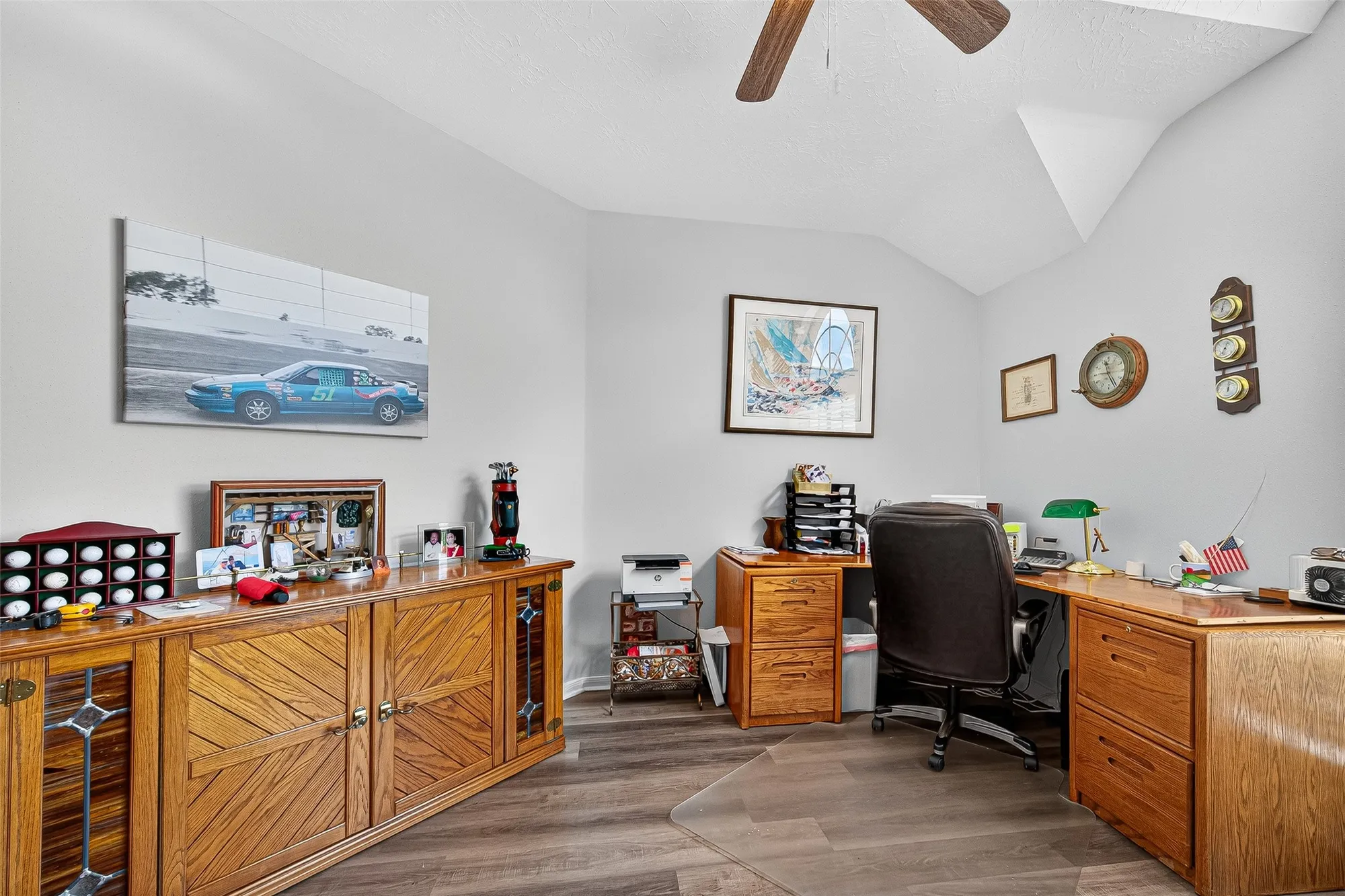Property Slideshow image 5 of 36 | 827 w peach hollow cir, Pearland, TX, 77584