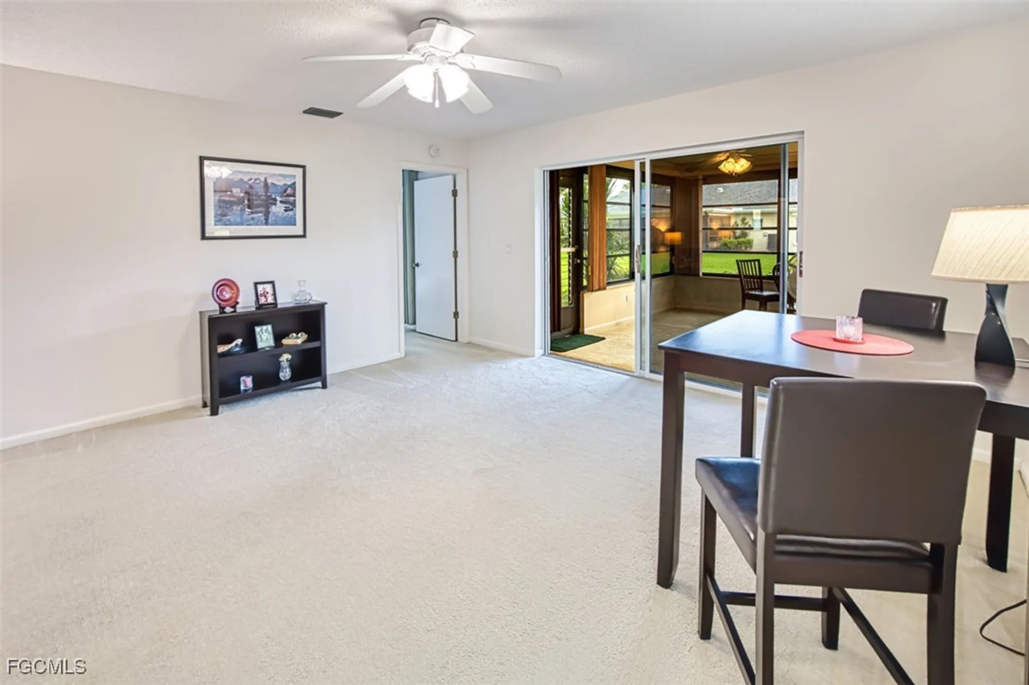 Property Slideshow image 18 of 40 | 1271 s brandywine cir, Fort Myers, FL, 33919