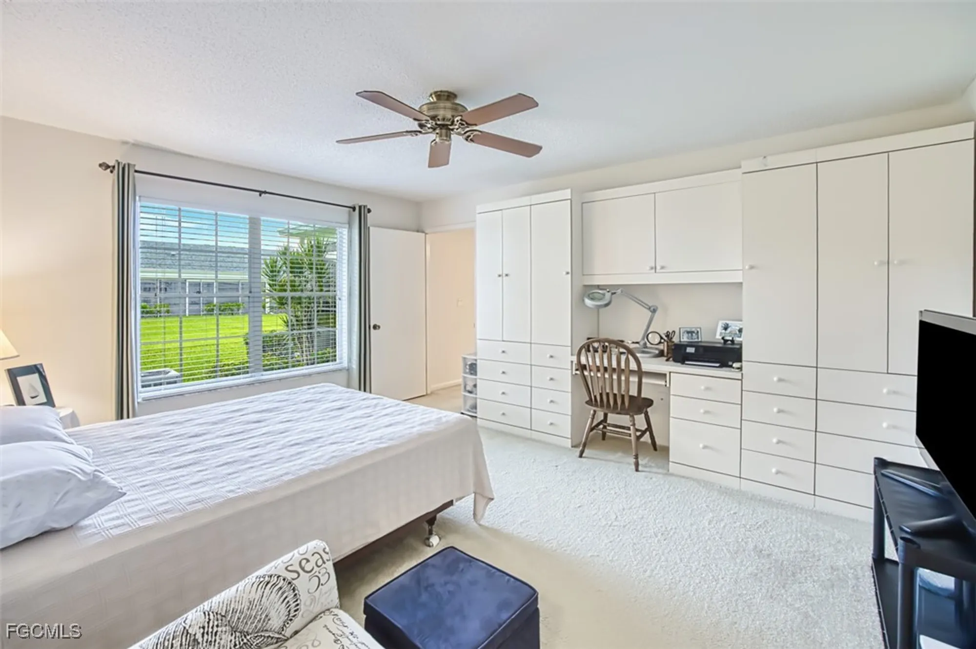 Property Slideshow image 26 of 40 | 1271 s brandywine cir, Fort Myers, FL, 33919