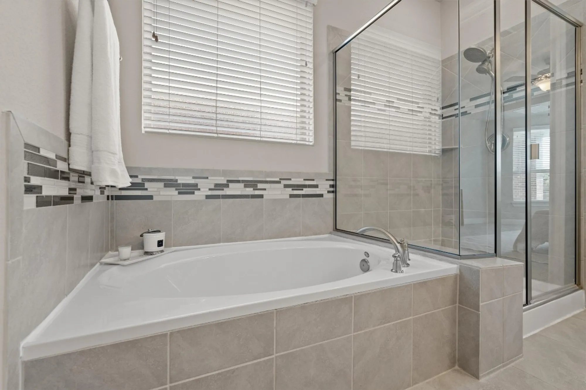 Property Slideshow image 21 of 39 | 3241 aurelia ln, Round Rock, TX, 78665