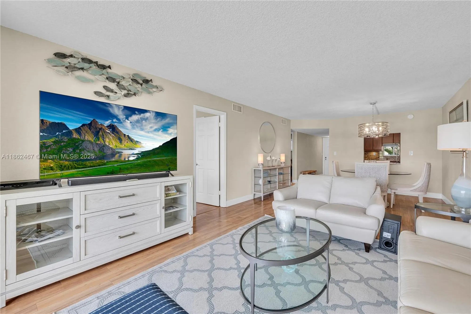 Property Slideshow image 10 of 20 | 9320 s hollybrook lake dr 203, Pembroke Pines, FL, 33025