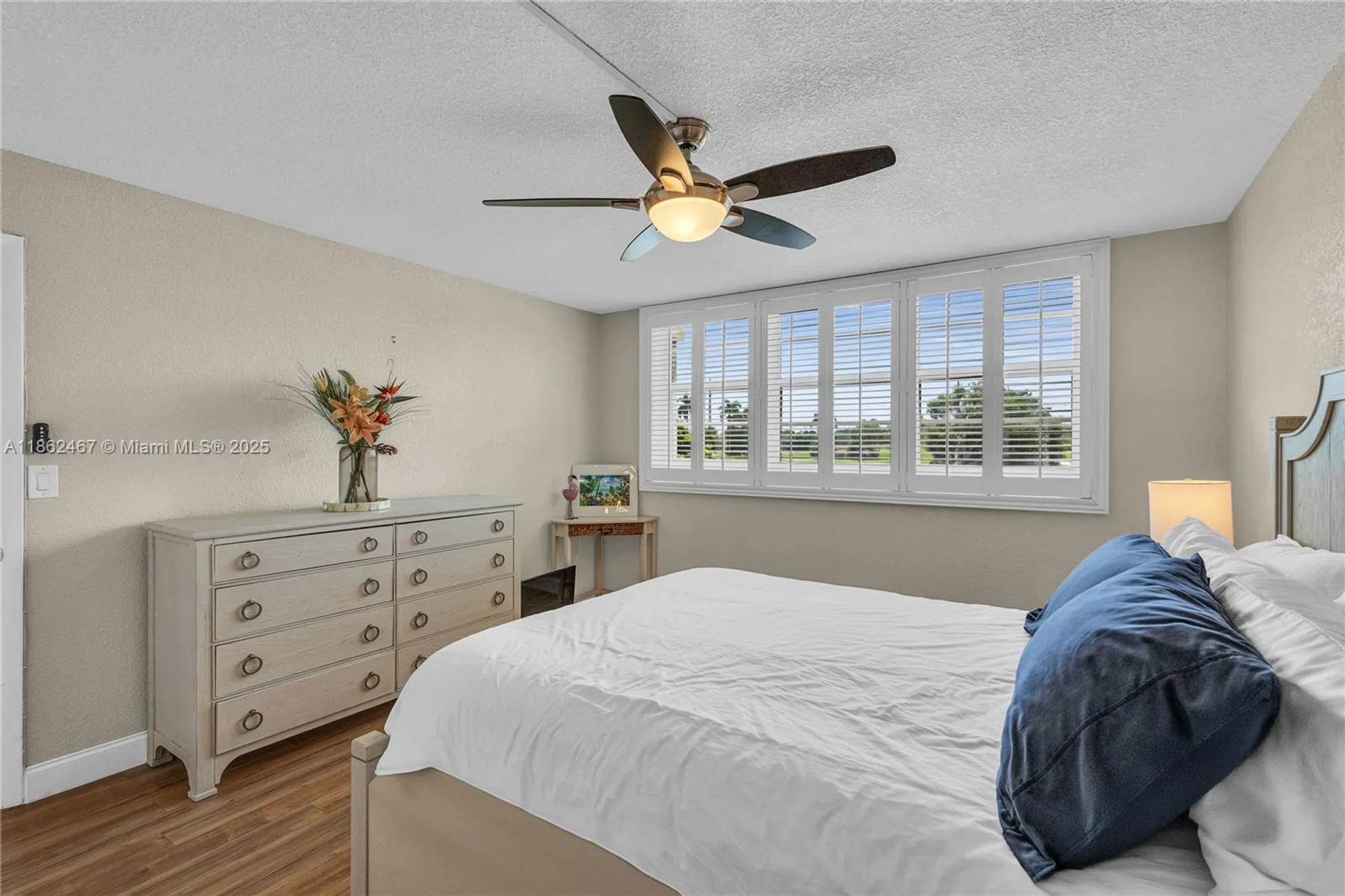 Property Slideshow image 6 of 20 | 9320 s hollybrook lake dr 203, Pembroke Pines, FL, 33025