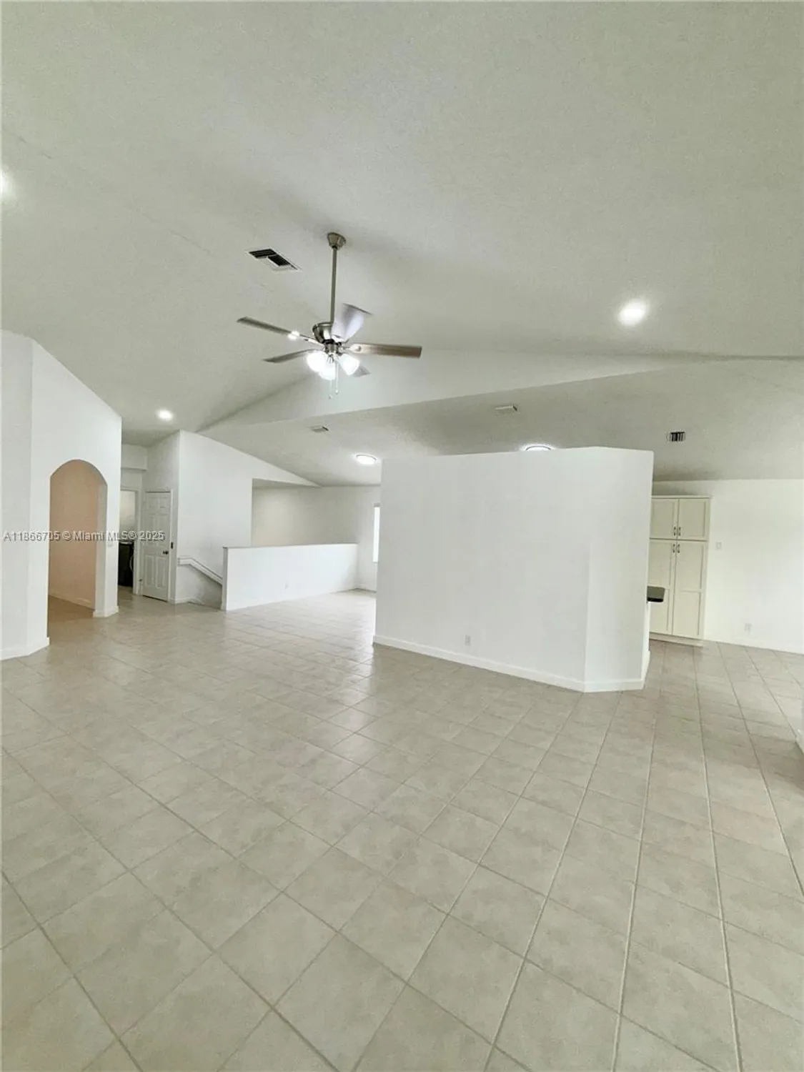 Property Slideshow image 4 of 15 | 7887 laina ln apt 3, Boynton Beach, FL, 33437
