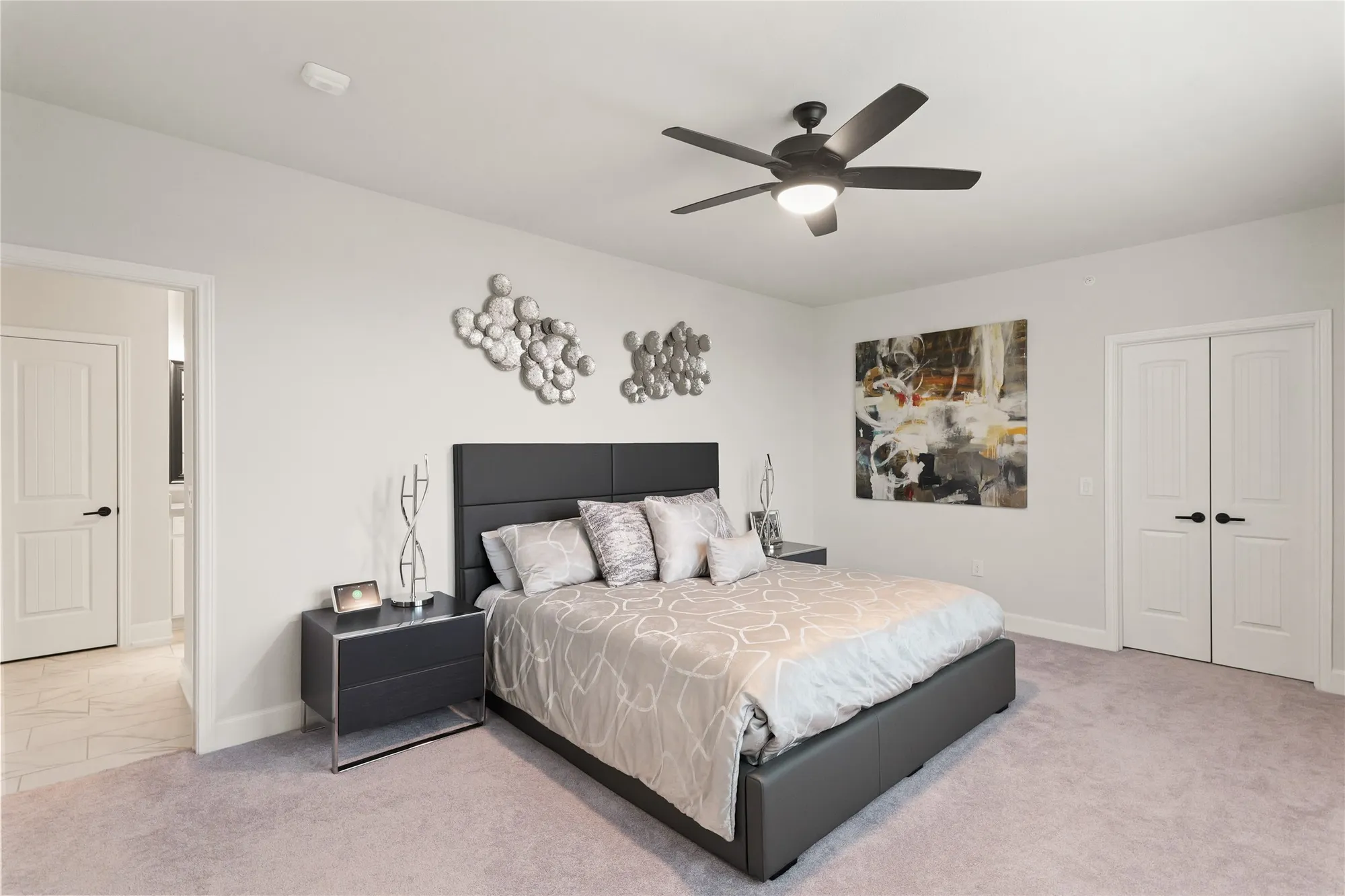 Property Slideshow image 11 of 32 | 6804 westview dr apt 1307, Houston, TX, 77055
