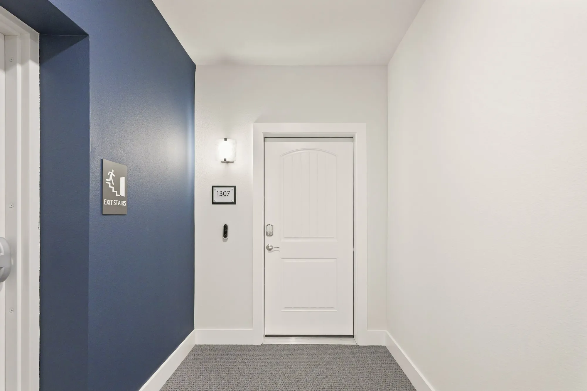 Property Slideshow image 20 of 32 | 6804 westview dr apt 1307, Houston, TX, 77055
