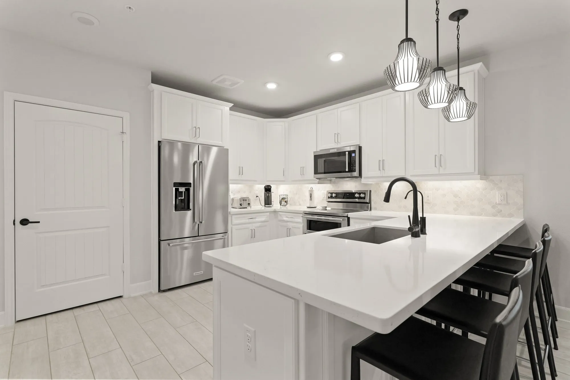 Property Slideshow image 3 of 32 | 6804 westview dr apt 1307, Houston, TX, 77055