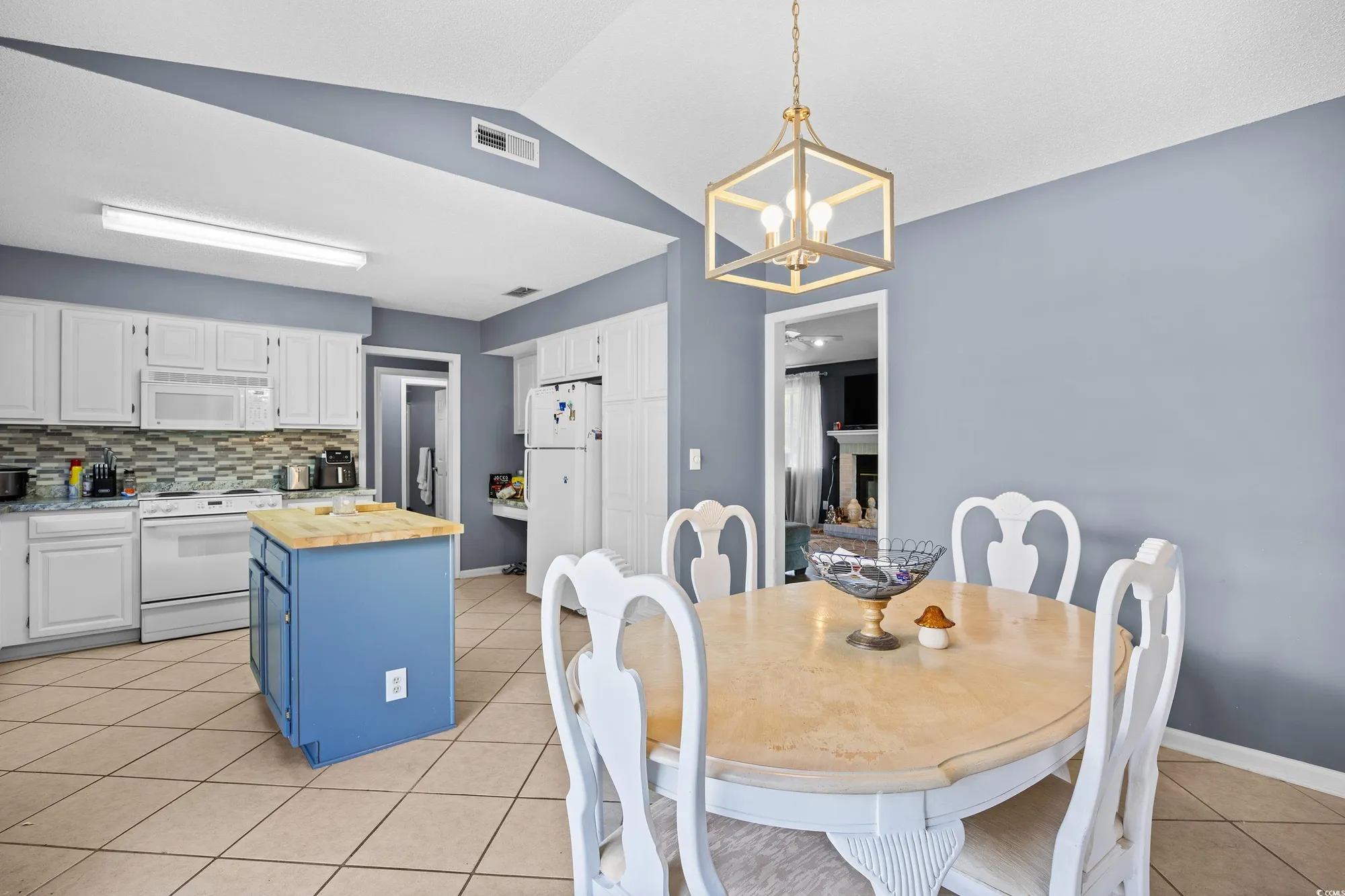 Property Slideshow image 21 of 40 | 114 turnberry ct, Myrtle Beach, SC, 29588