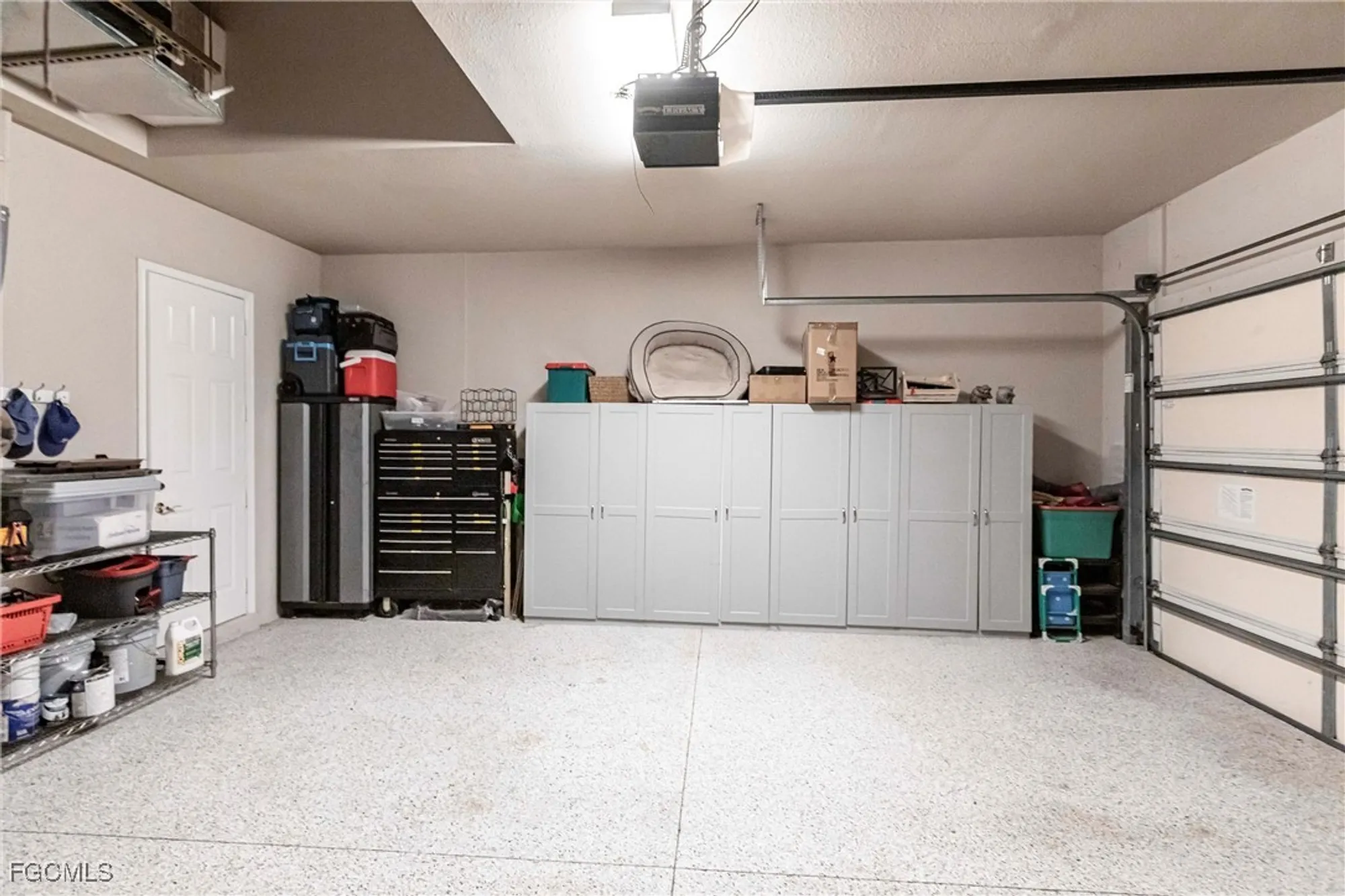 Property Slideshow image 34 of 49 | 3360 shady bnd, Fort Myers, FL, 33905