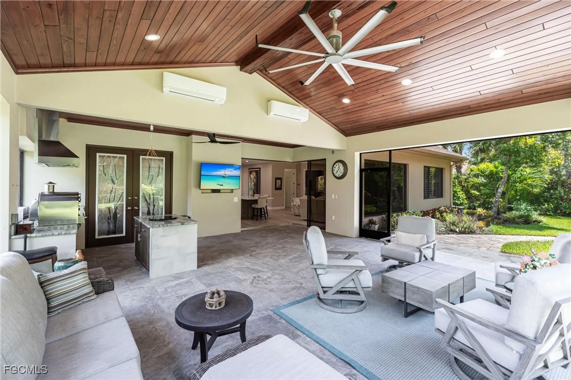 Property Slideshow image 38 of 49 | 3360 shady bnd, Fort Myers, FL, 33905