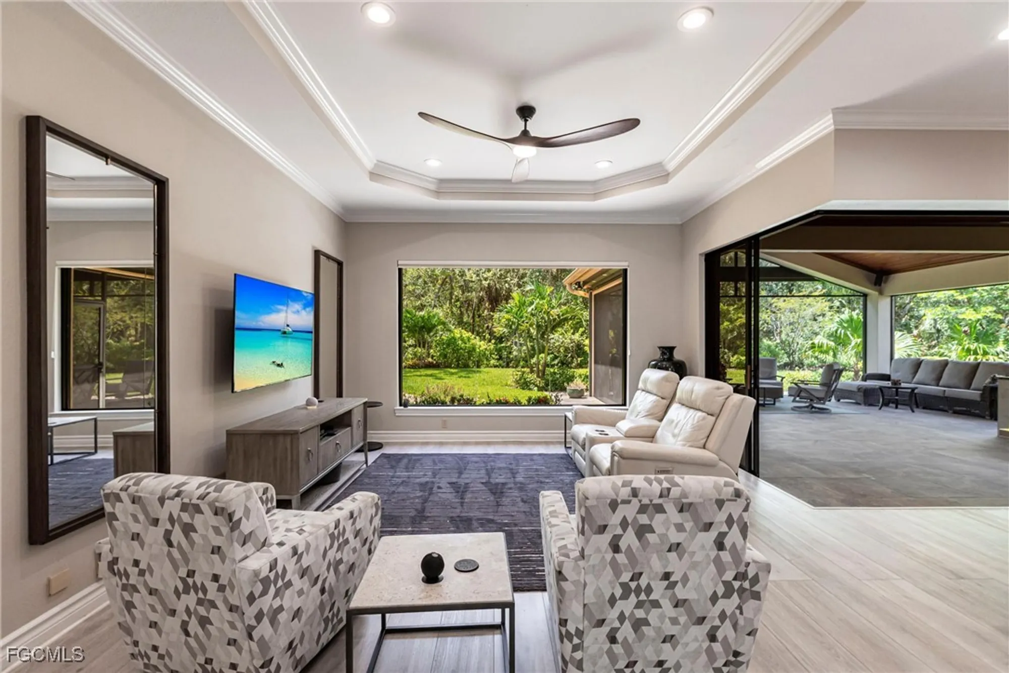 Property Slideshow image 8 of 49 | 3360 shady bnd, Fort Myers, FL, 33905