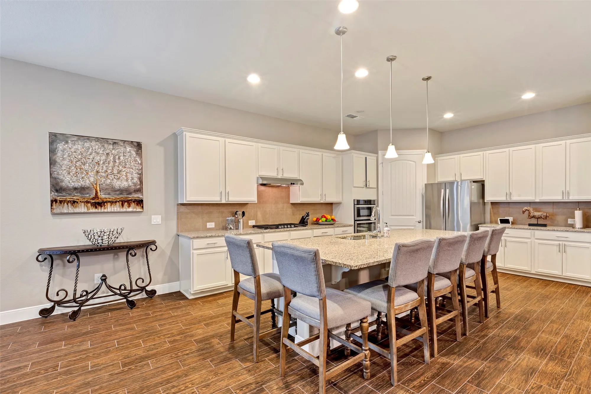 Property Slideshow image 14 of 39 | 342 kerry bog ln, Spring, TX, 77382