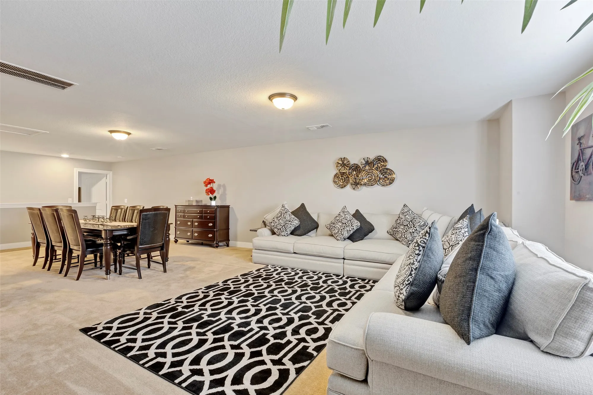 Property Slideshow image 29 of 39 | 342 kerry bog ln, Spring, TX, 77382