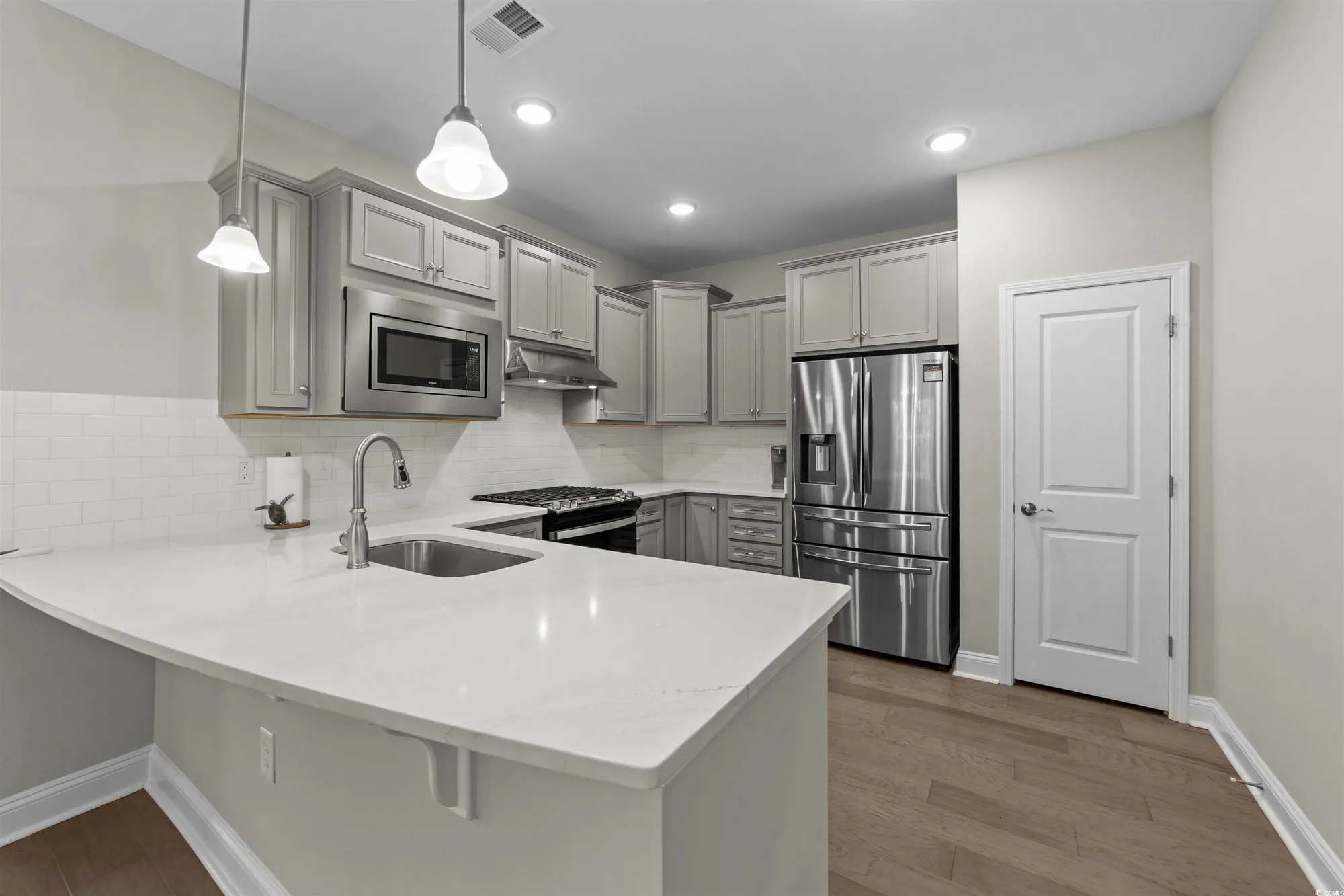 Property Slideshow image 6 of 39 | 6040 campanella st, Myrtle Beach, SC, 29577