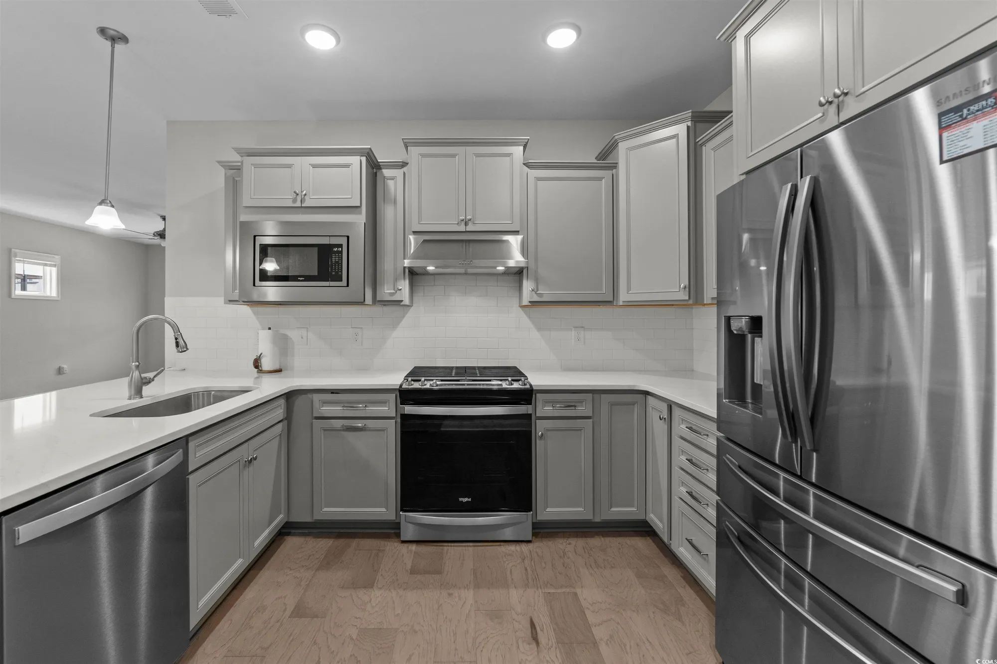 Property Slideshow image 7 of 39 | 6040 campanella st, Myrtle Beach, SC, 29577