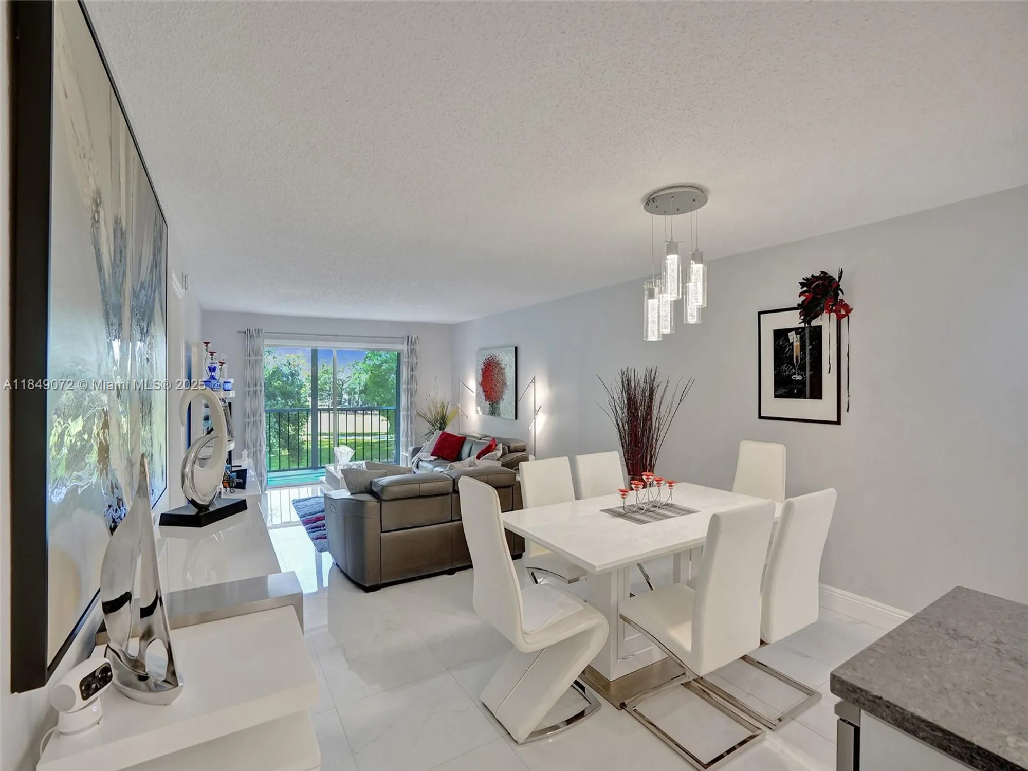 Property Slideshow image 14 of 52 | 5860 nw 44th st apt 314, Lauderhill, FL, 33319