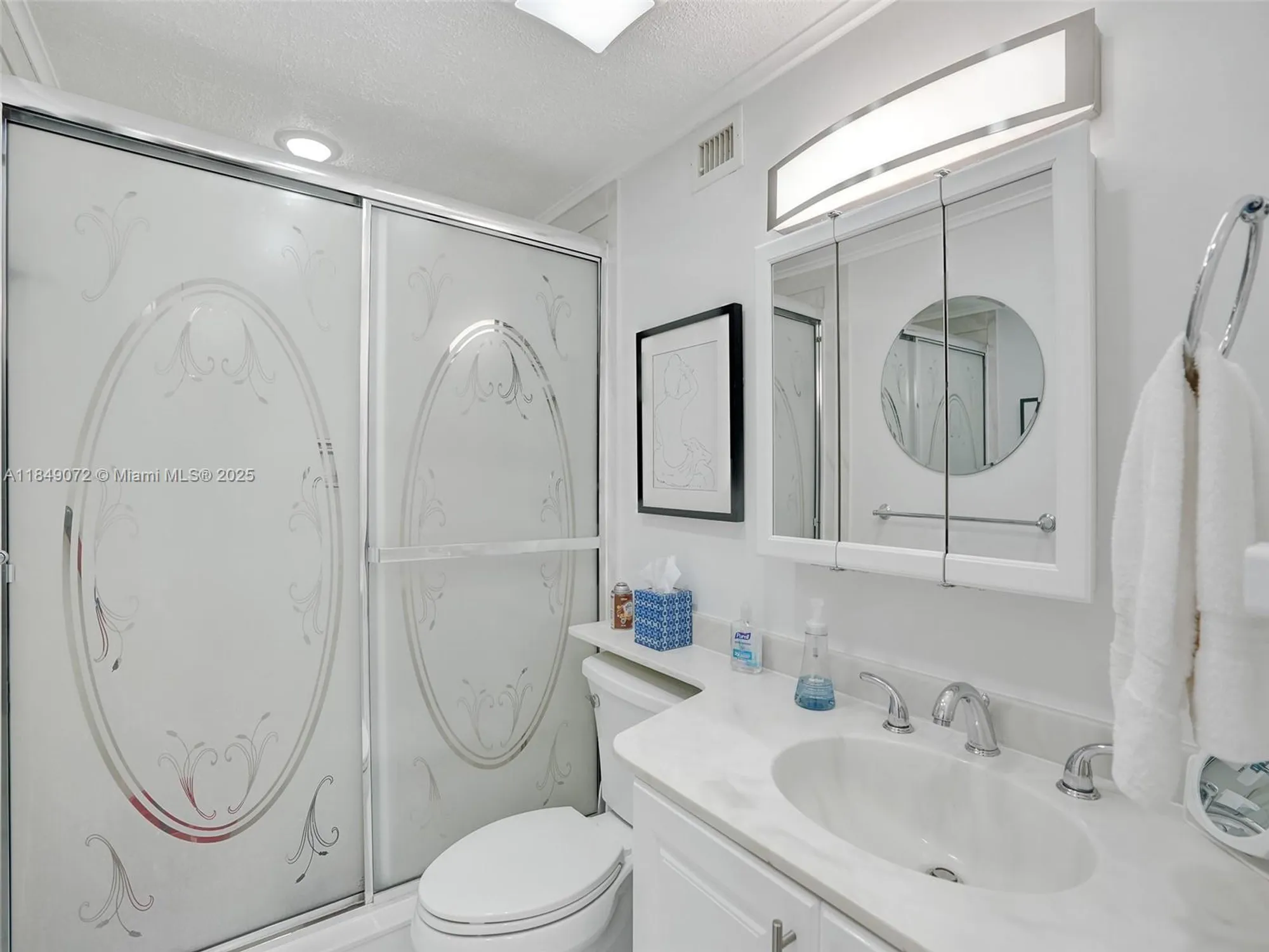 Property Slideshow image 24 of 52 | 5860 nw 44th st apt 314, Lauderhill, FL, 33319