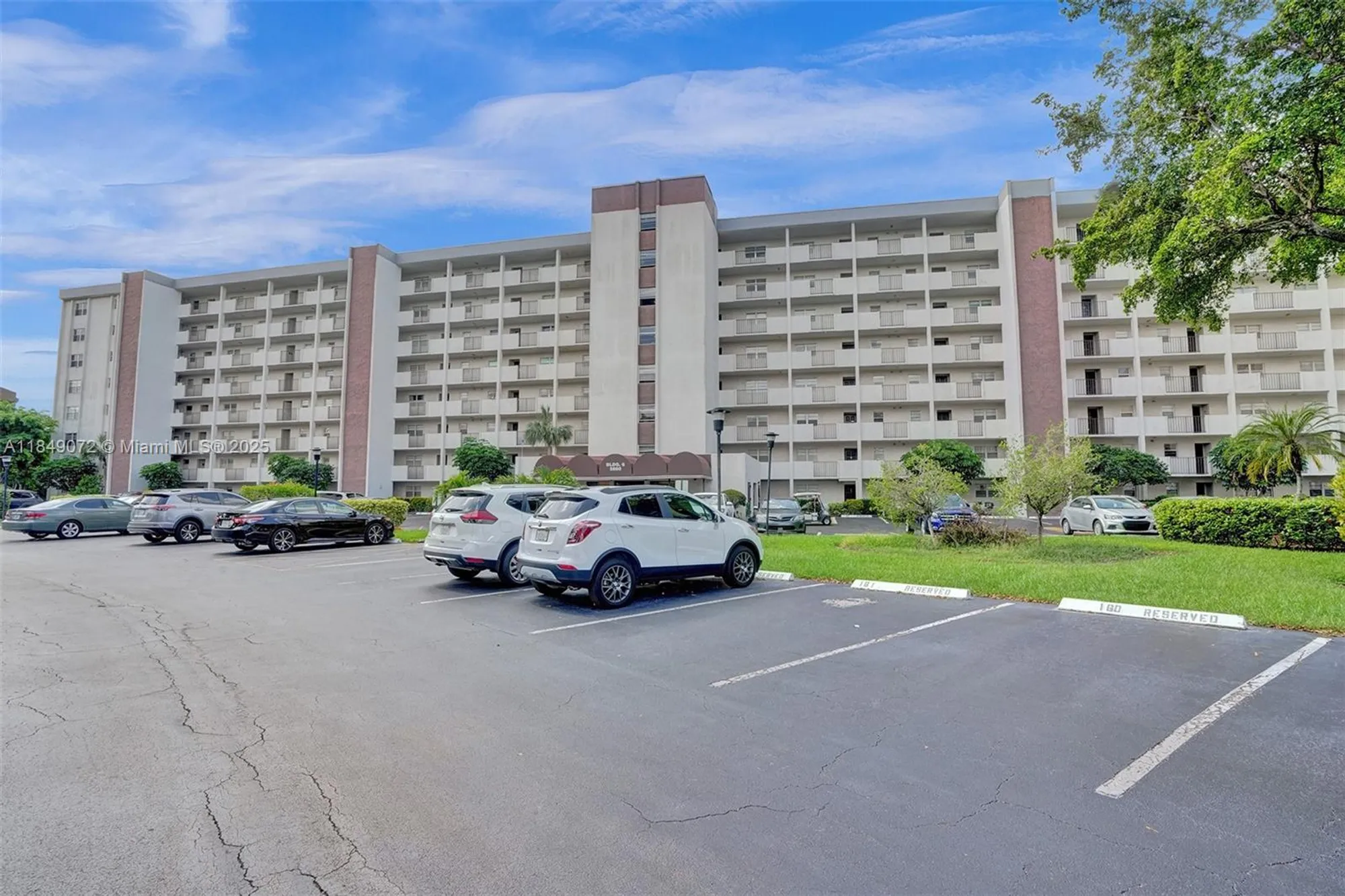 Property Slideshow image 50 of 52 | 5860 nw 44th st apt 314, Lauderhill, FL, 33319