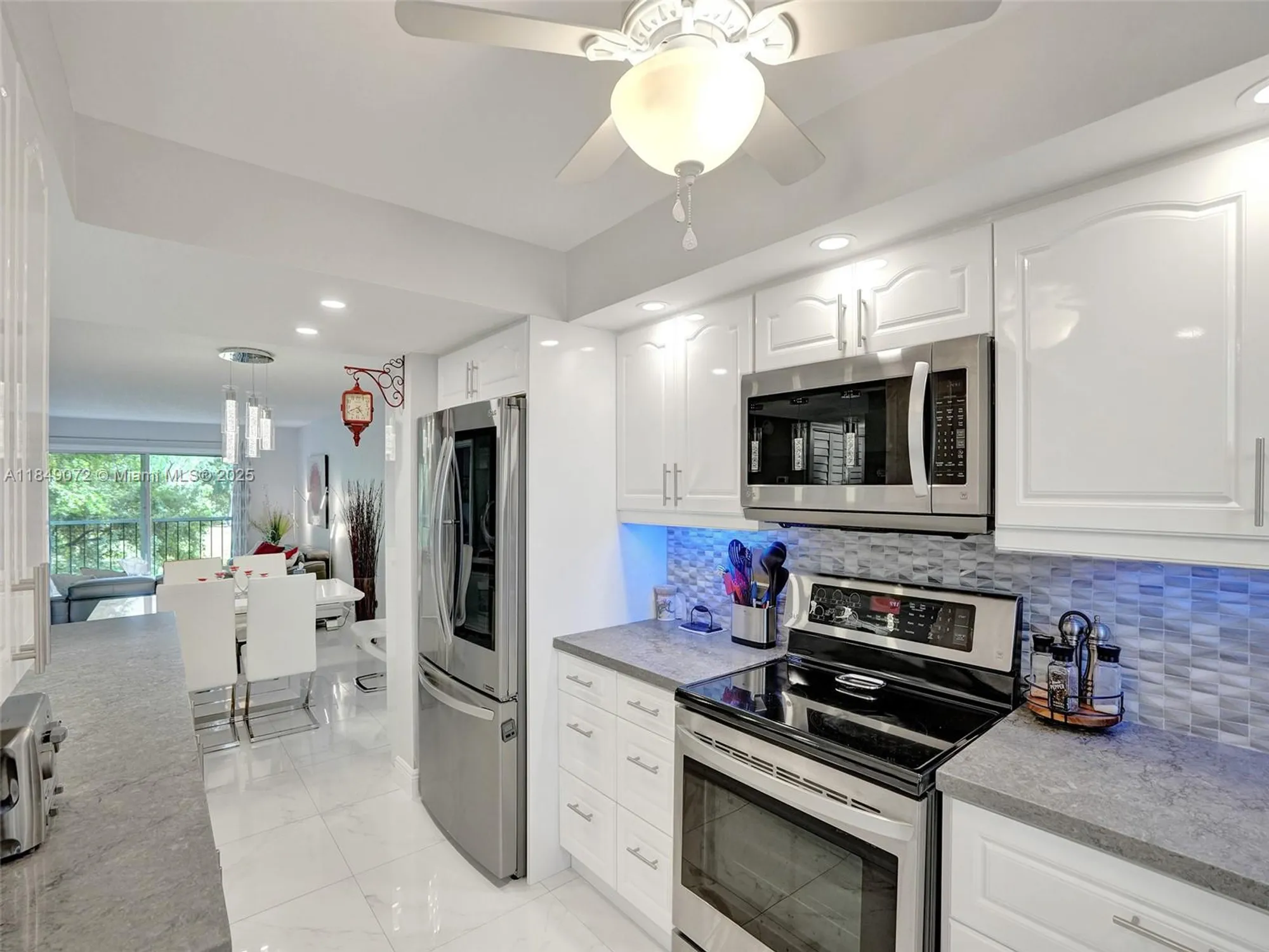 Property Slideshow image 7 of 52 | 5860 nw 44th st apt 314, Lauderhill, FL, 33319