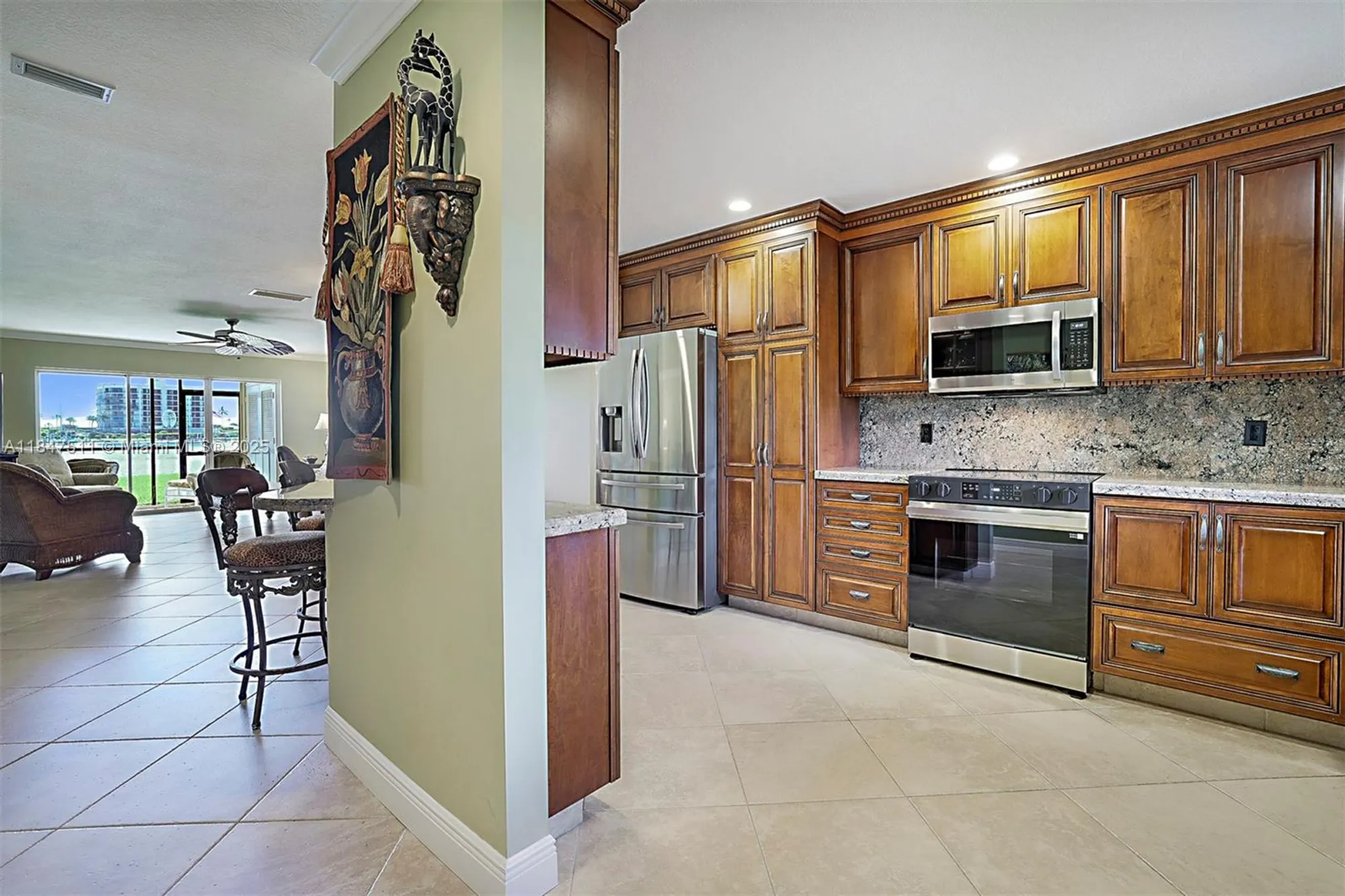 Property Slideshow image 17 of 41 | 100 intracoastal pl 102, Jupiter, FL, 33469