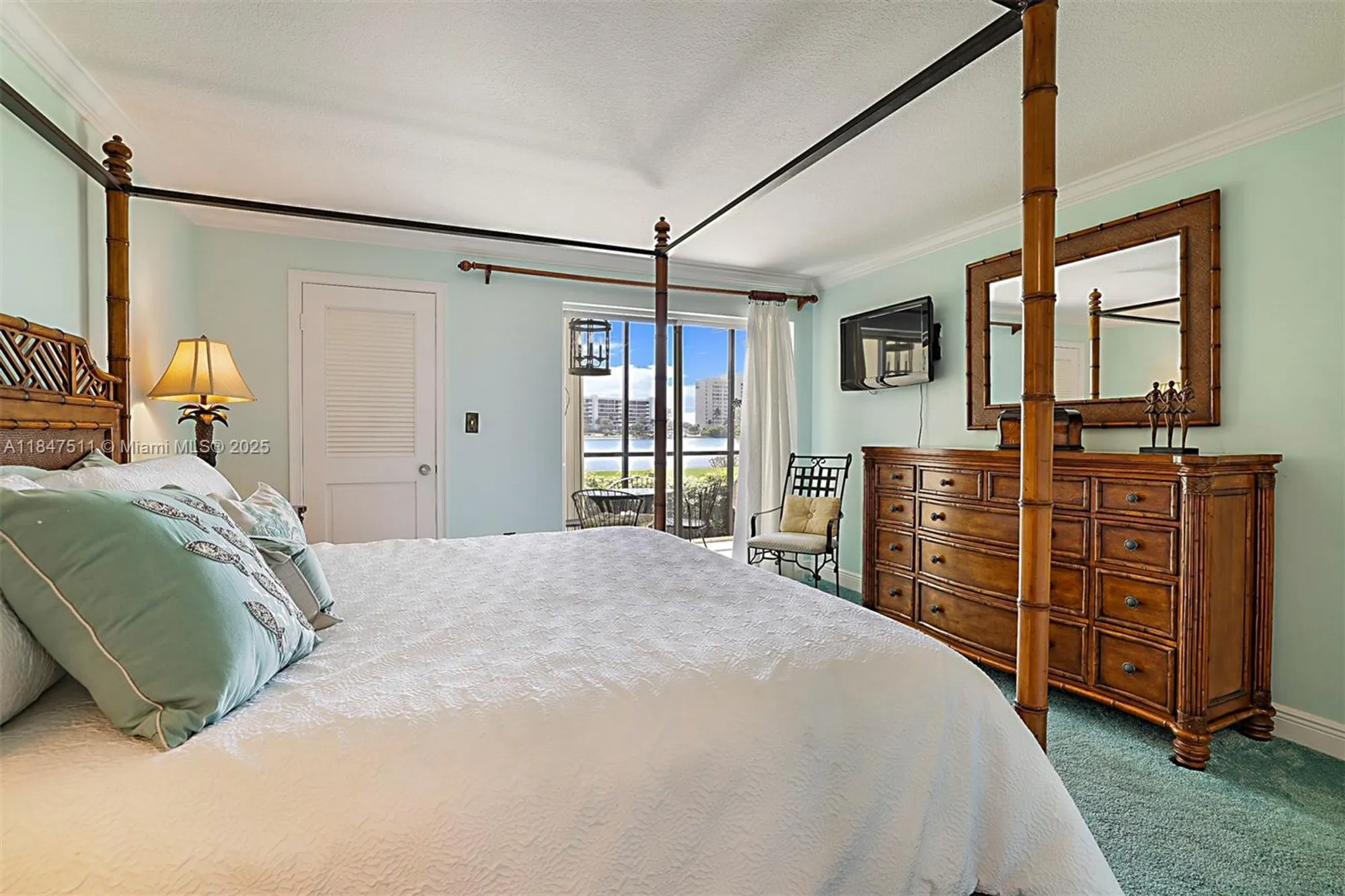 Property Slideshow image 19 of 41 | 100 intracoastal pl 102, Jupiter, FL, 33469