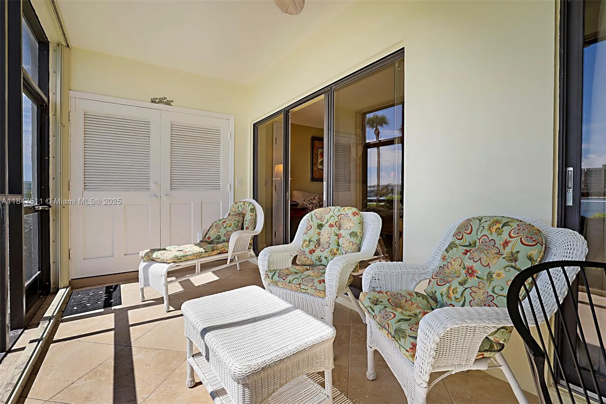 Property Slideshow image 27 of 41 | 100 intracoastal pl 102, Jupiter, FL, 33469