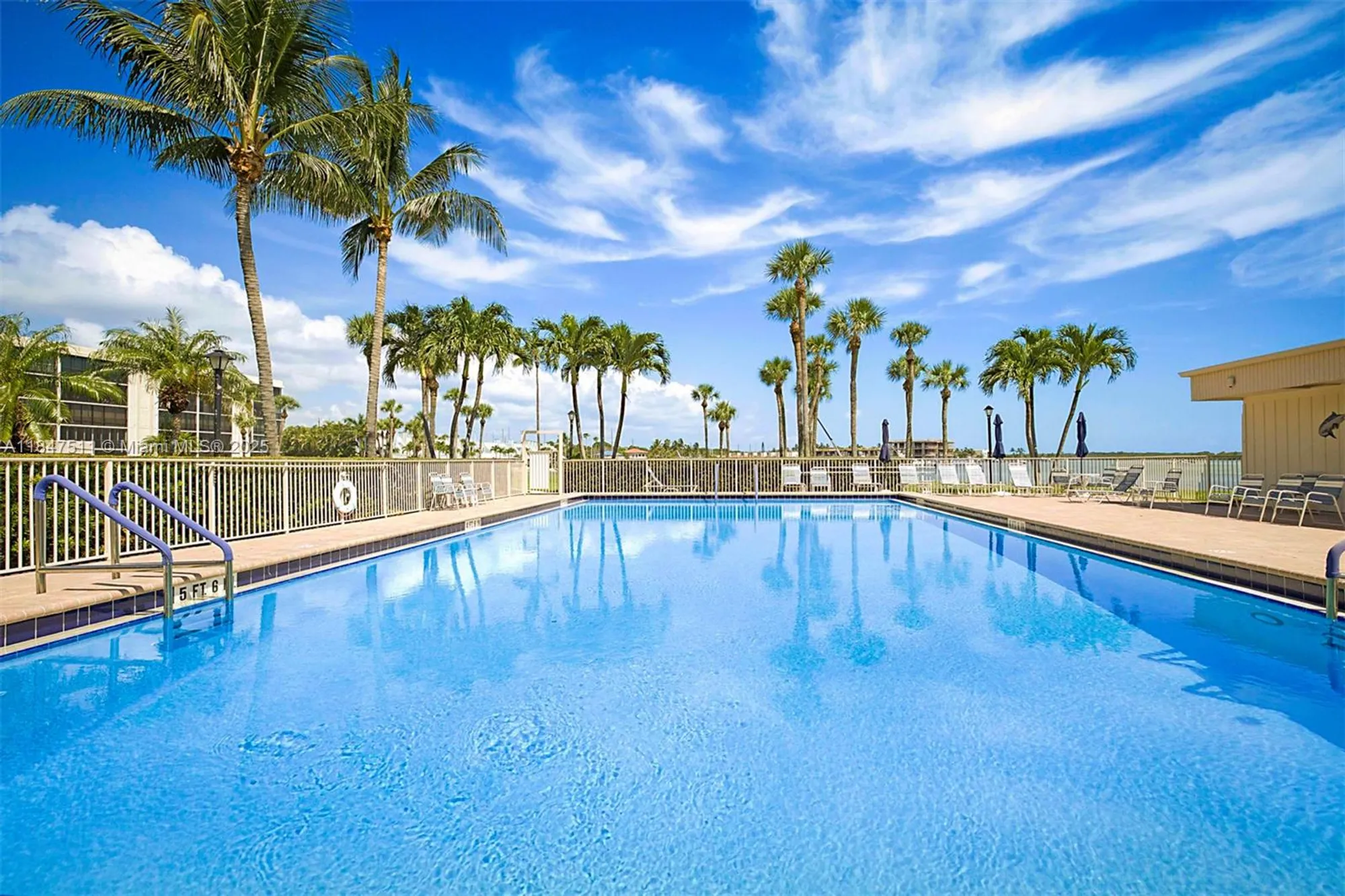 Property Slideshow image 31 of 41 | 100 intracoastal pl 102, Jupiter, FL, 33469